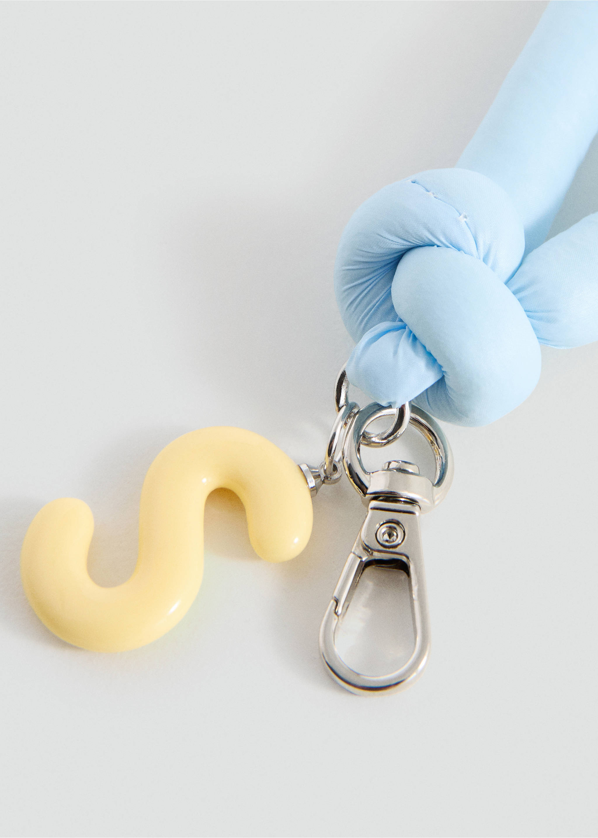 Key ring with initials - Medium plane, Blue. Ref: 27055161-00.