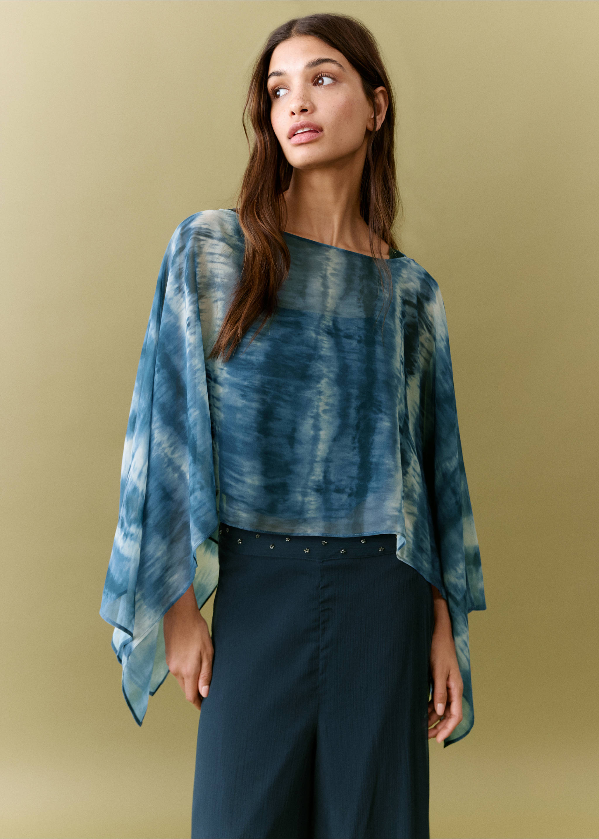 Блузка-накидка тай-дай - Средний план, Глубокий темно-синий. Ref: 27055812-00.