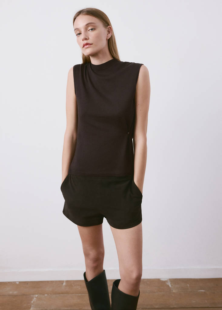 Side gathered knitted top — Chocolate