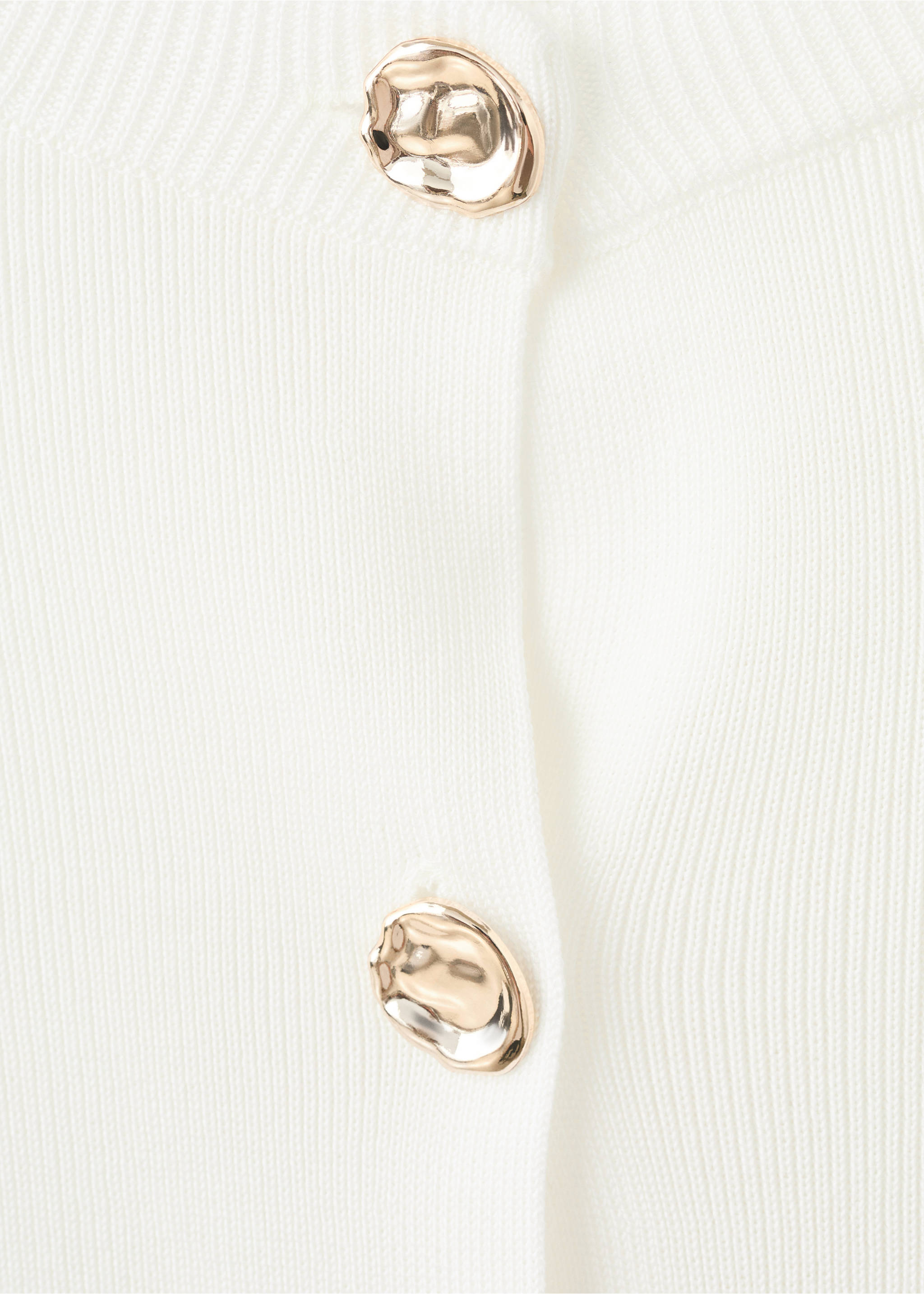 سترة محبوكة منسوجة مزودة بأزرار على شكل جوهرة - تفاصيل المنتج 8, بيج فاتح. Ref: 27055822-00.