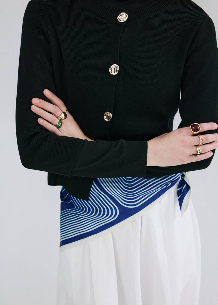 Knitted cardigan with jewel button — Black