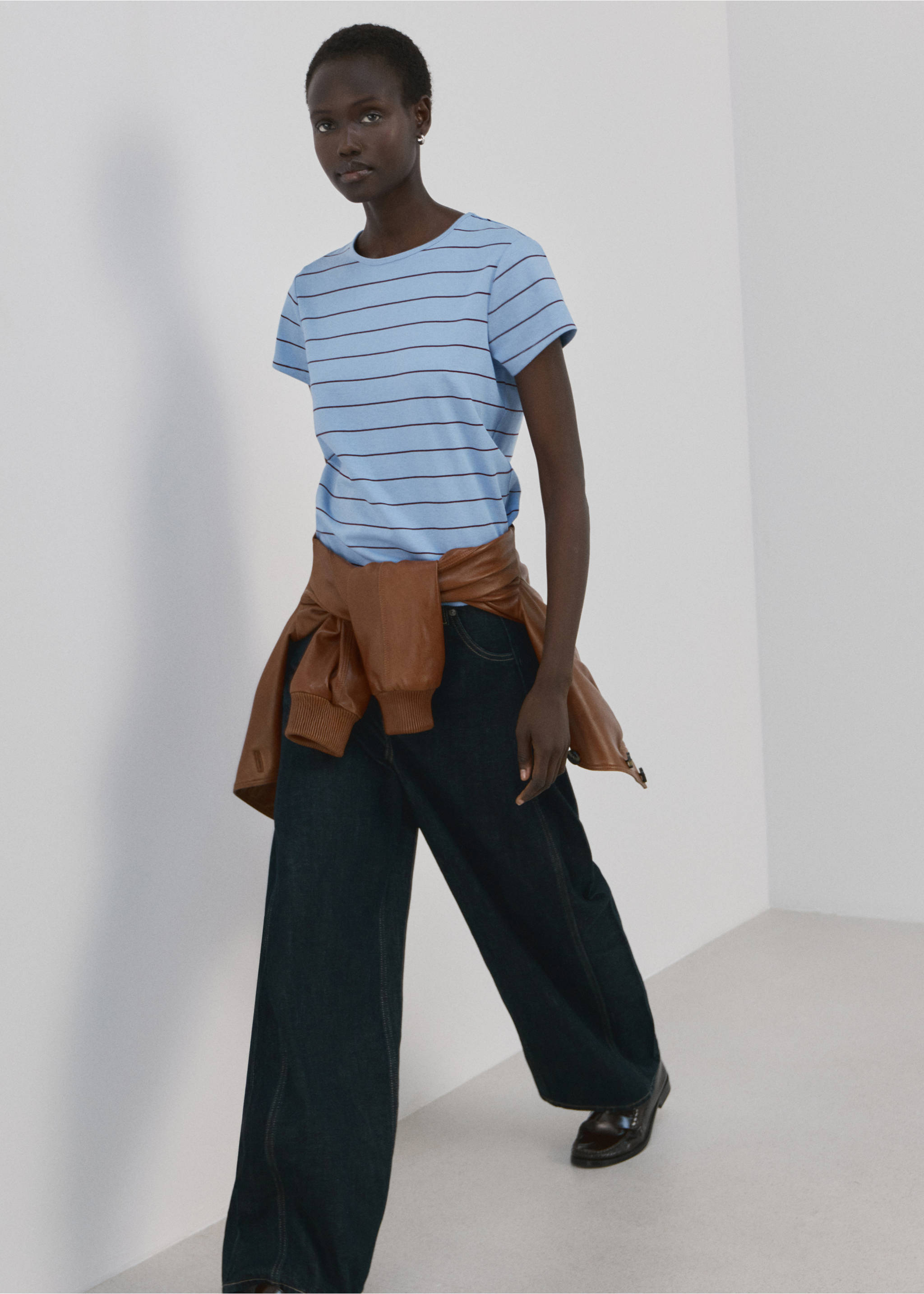 Striped cotton T-shirt - Details of the article 2, Blue. Ref: 27055823-00.