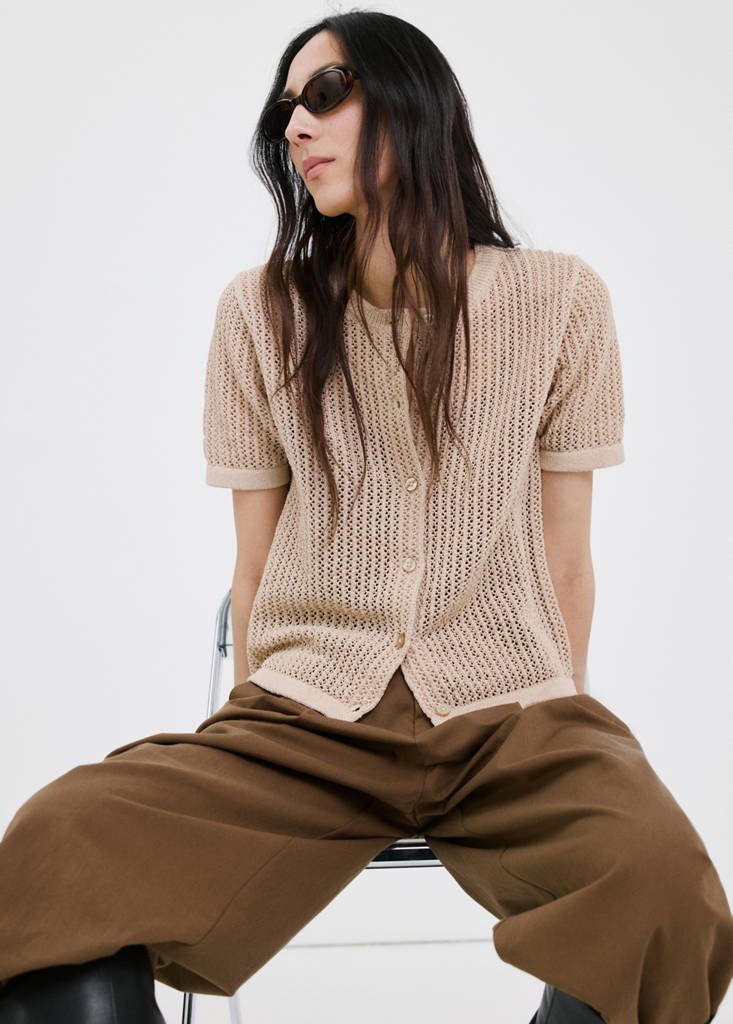 Short-sleeved openwork knitted cardigan — Sand