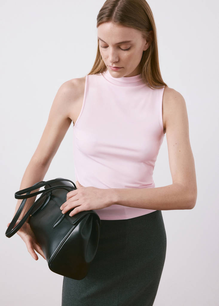Fitted top with a mock neck — Pale Pink