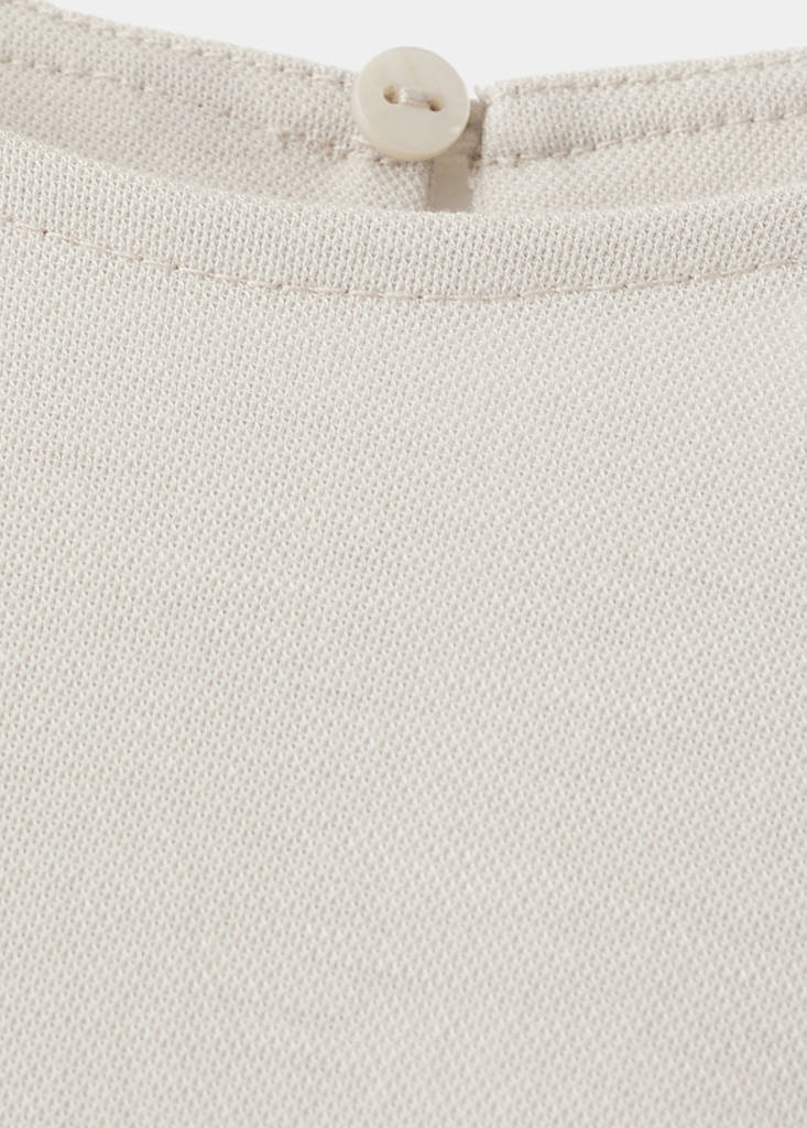 Side gathered details dress — Ecru