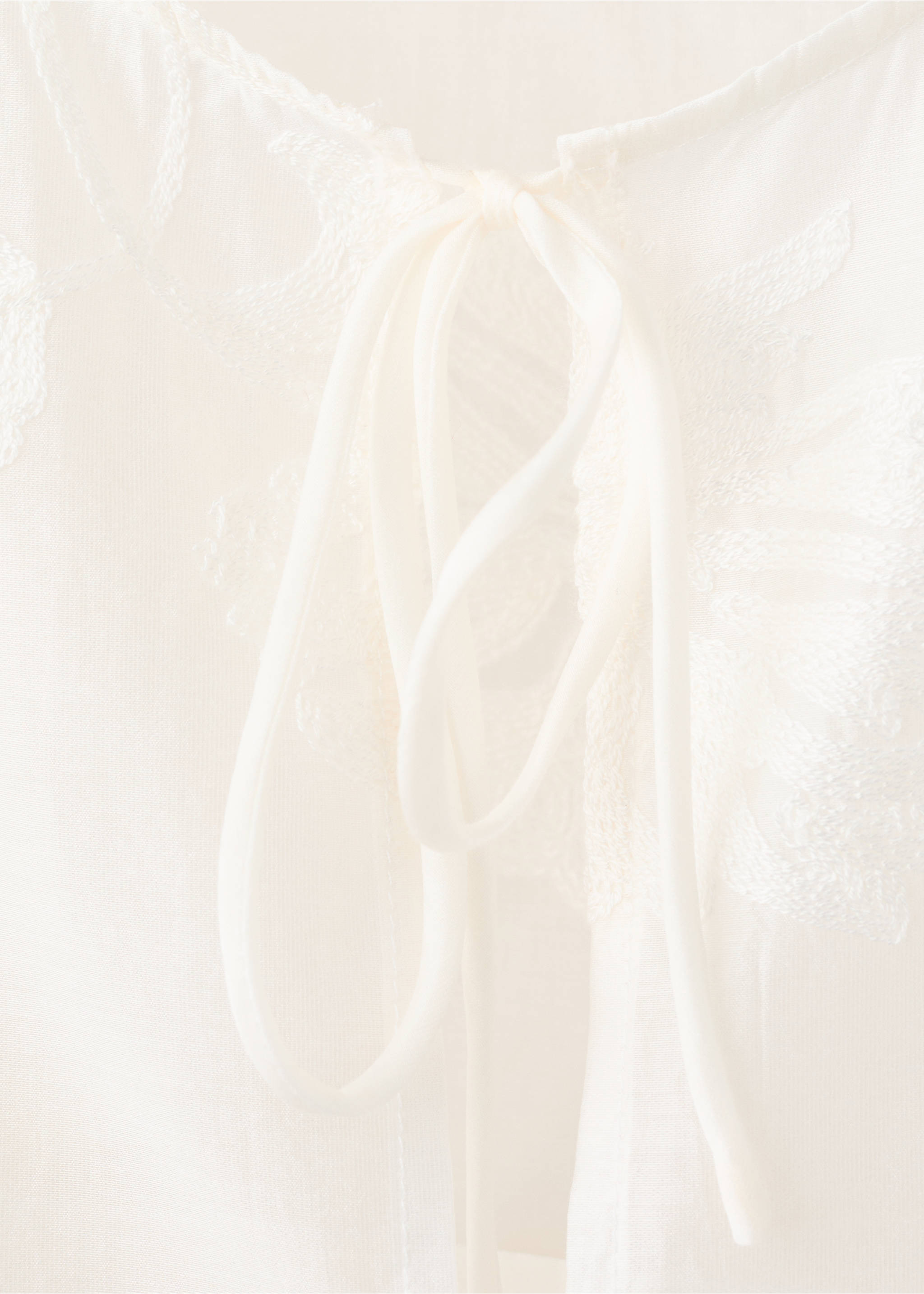 เสื้อเบลาส์ไลโอเซลล์ปักลายดอกไม้ - รายละเอียดของสินค้า 8, สีขาวนวล. Ref: 27055830-00.