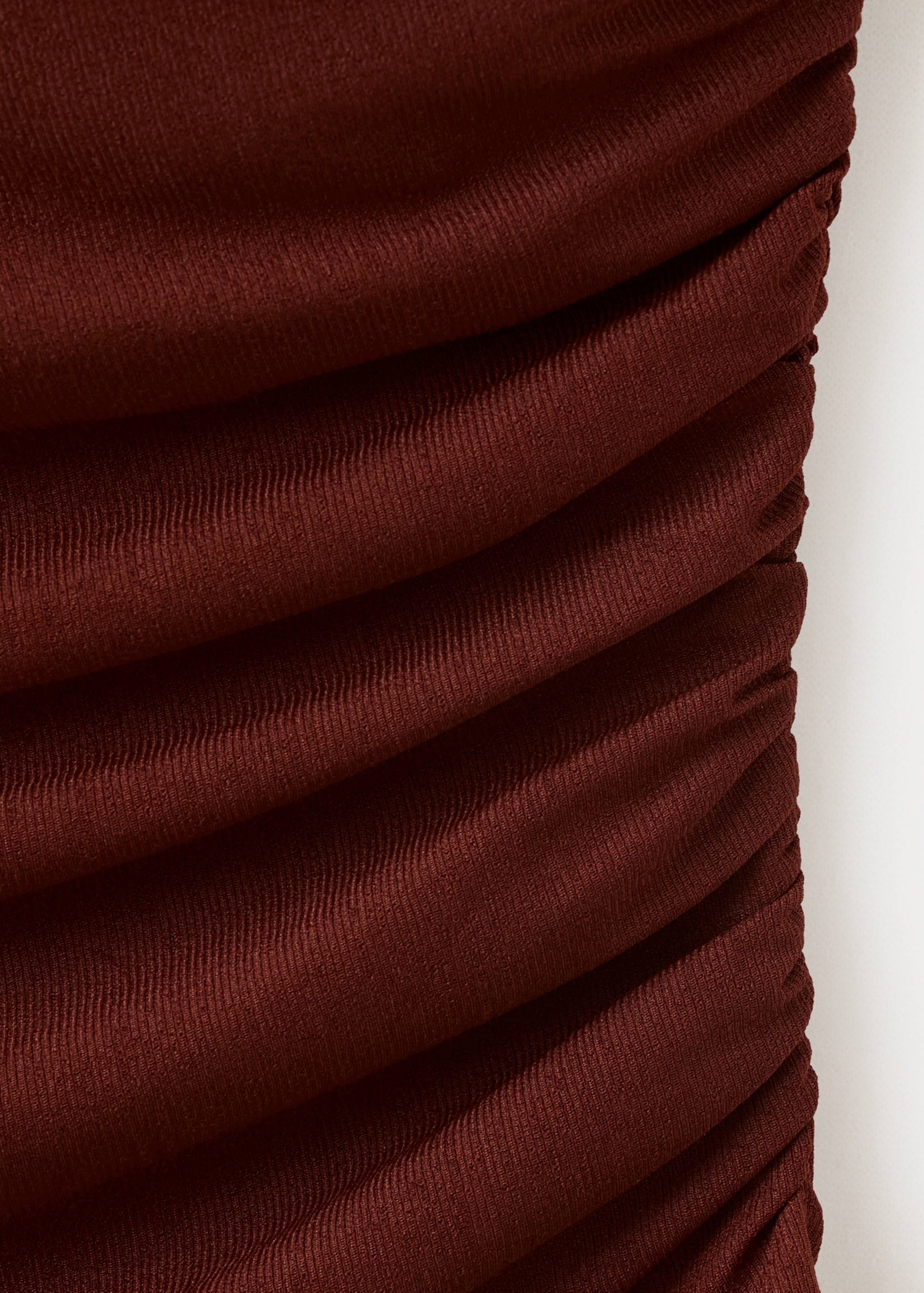 Asymmetrical gathered t-shirt - Details of the article 8