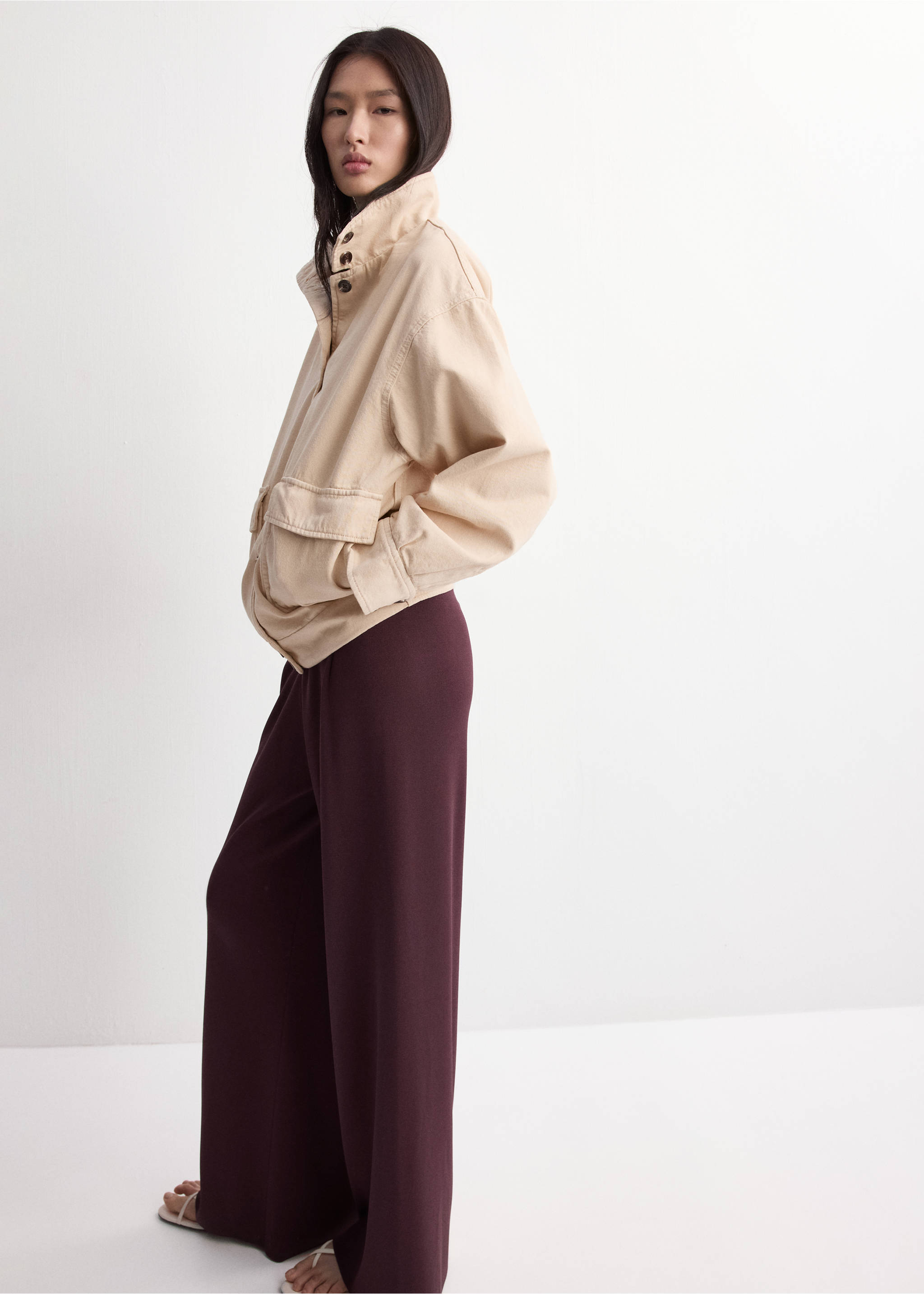 Knit trousers with mid-rise - Details of the article 2, Burgundy. Ref: 27055834-00.