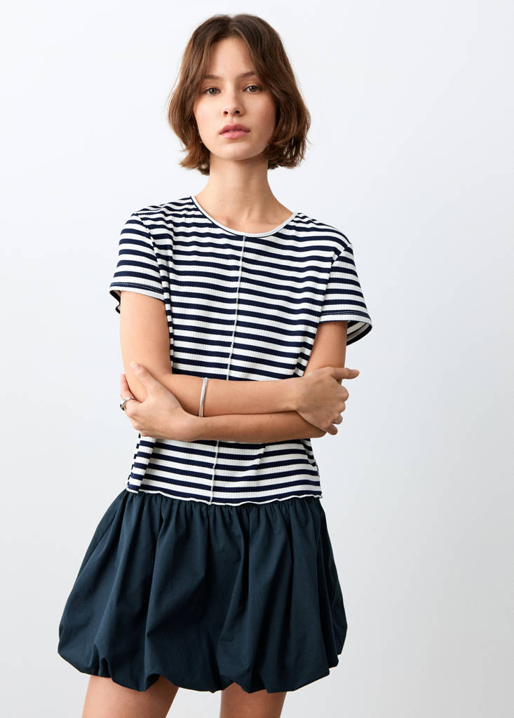 Striped short-sleeved t-shirt — Navy