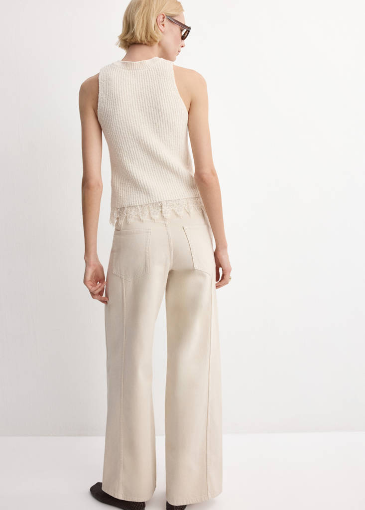 Lace-trimmed knit top — Ecru