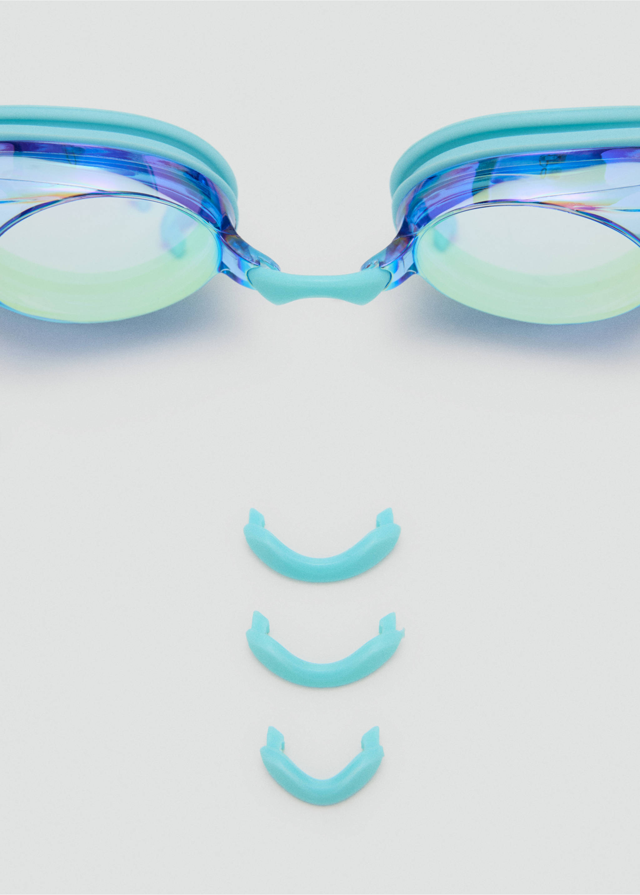 Swimming goggles - Details of the article 2, Aqua Green. Ref: 27055935-00.