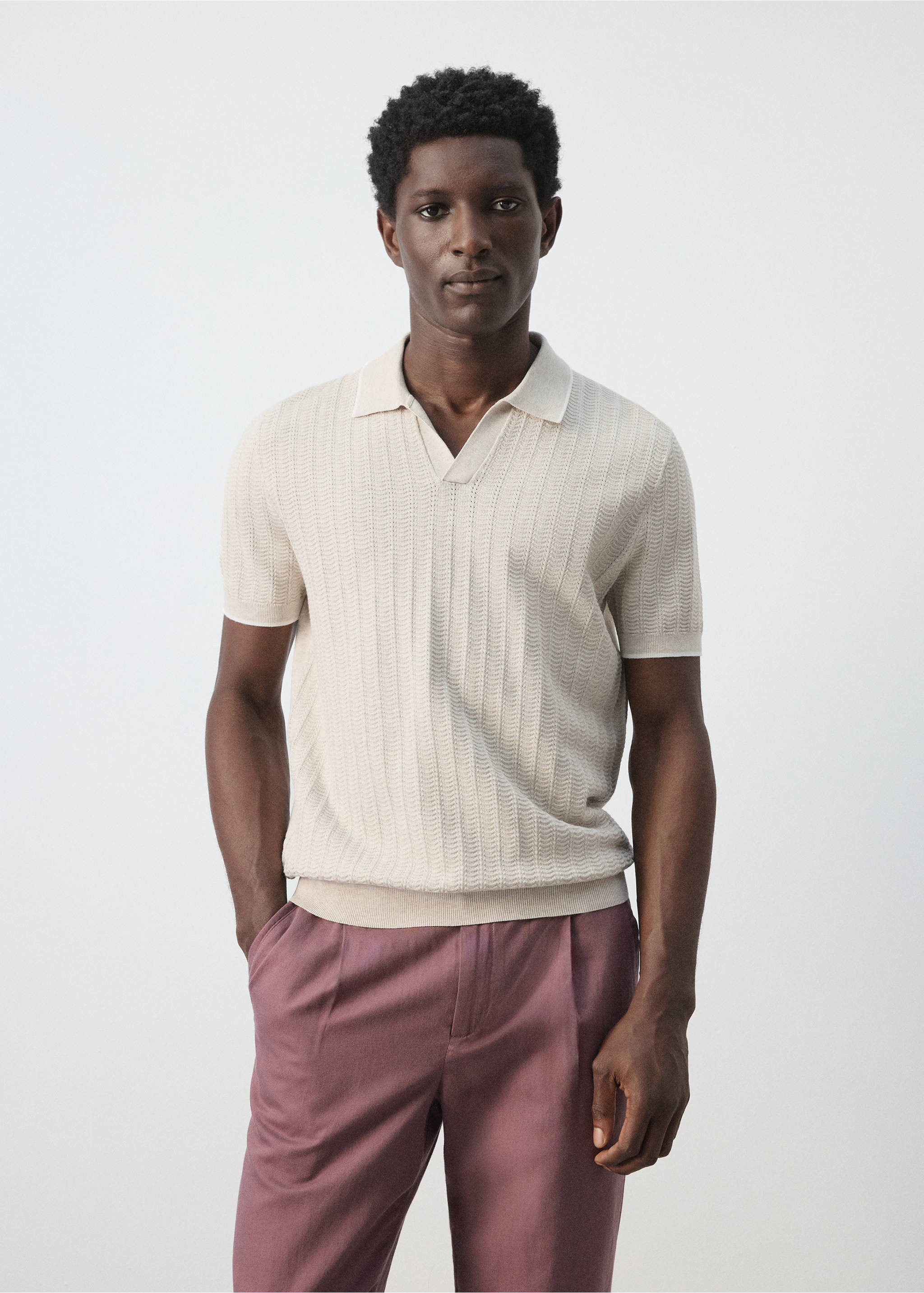 Strukturált, finomkötött pólóing - Felezősík, Homok. Ref: 27055939-00.