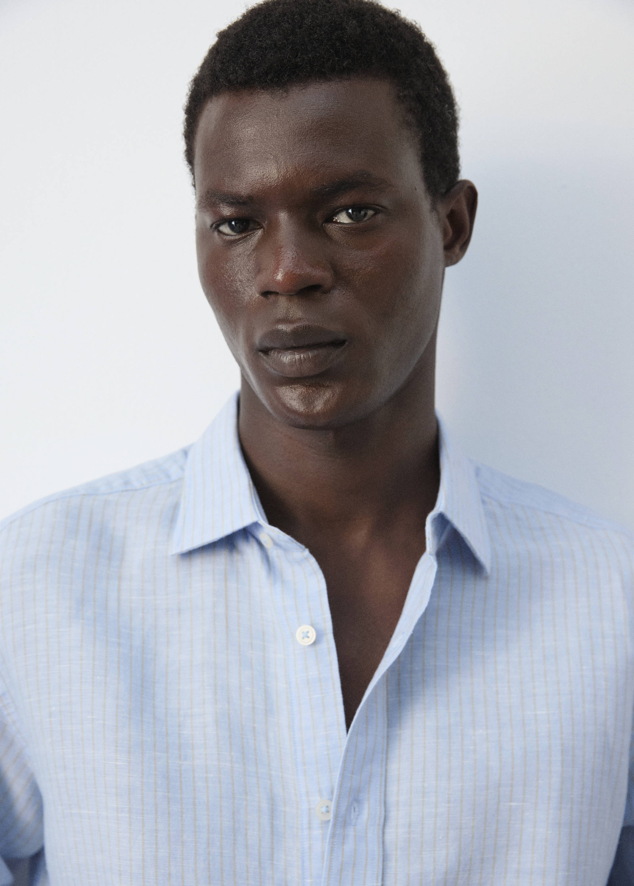 Regular-fit striped cotton-linen shirt - Details of the article 1
