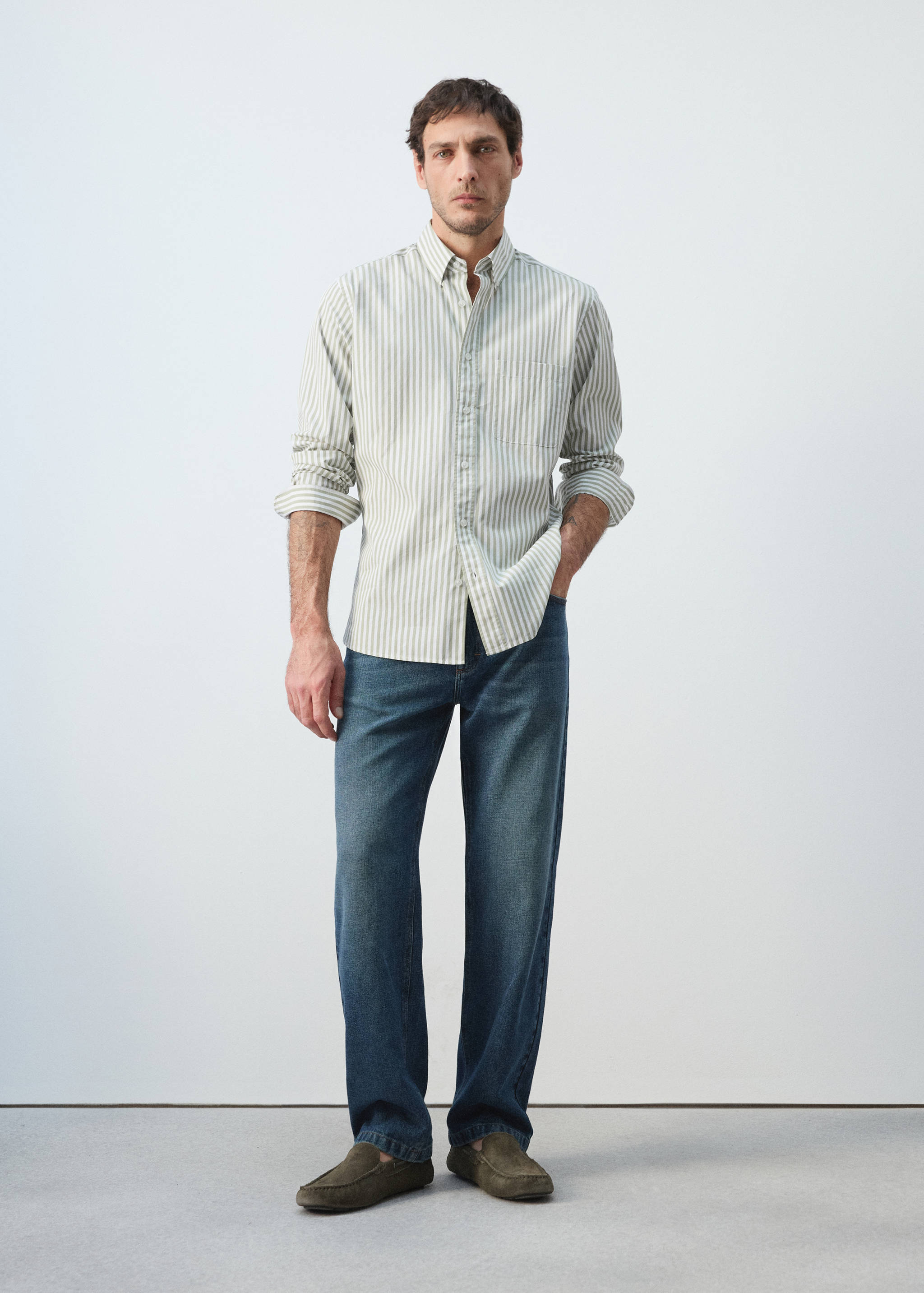 Camisa regular fit 100% algodón rayas - Plano general