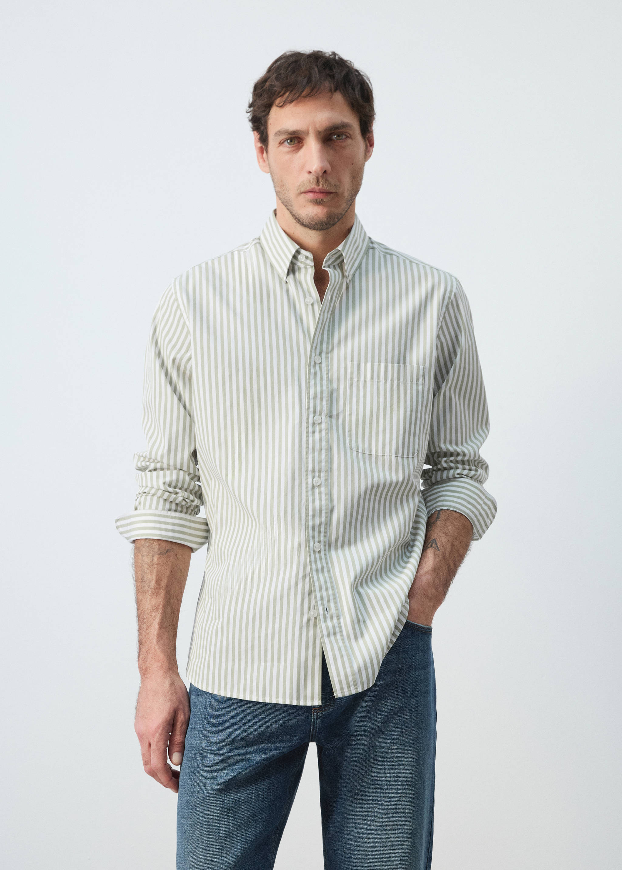 Camisa regular fit 100% algodón rayas - Plano medio