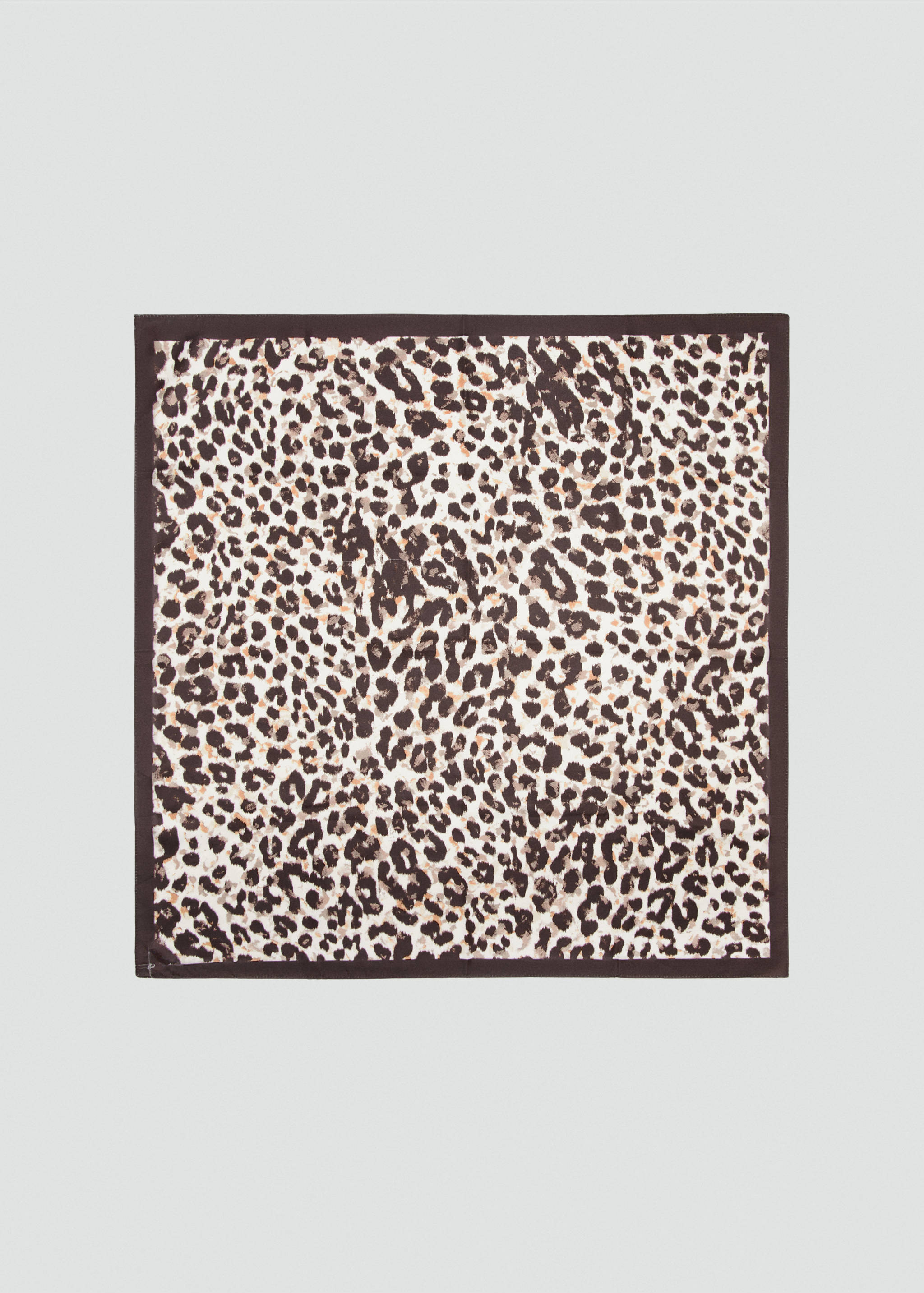 Foulard imprimé animal - Article sans modèle, Écru. Ref: 27055948-00.