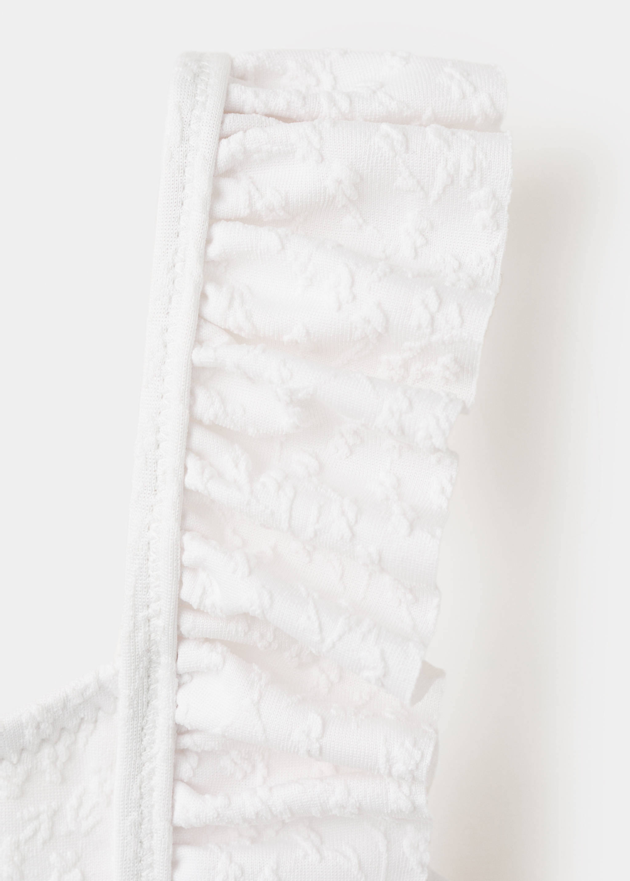 Бикини с оборками и рельефными цветами - Деталь изделия 8