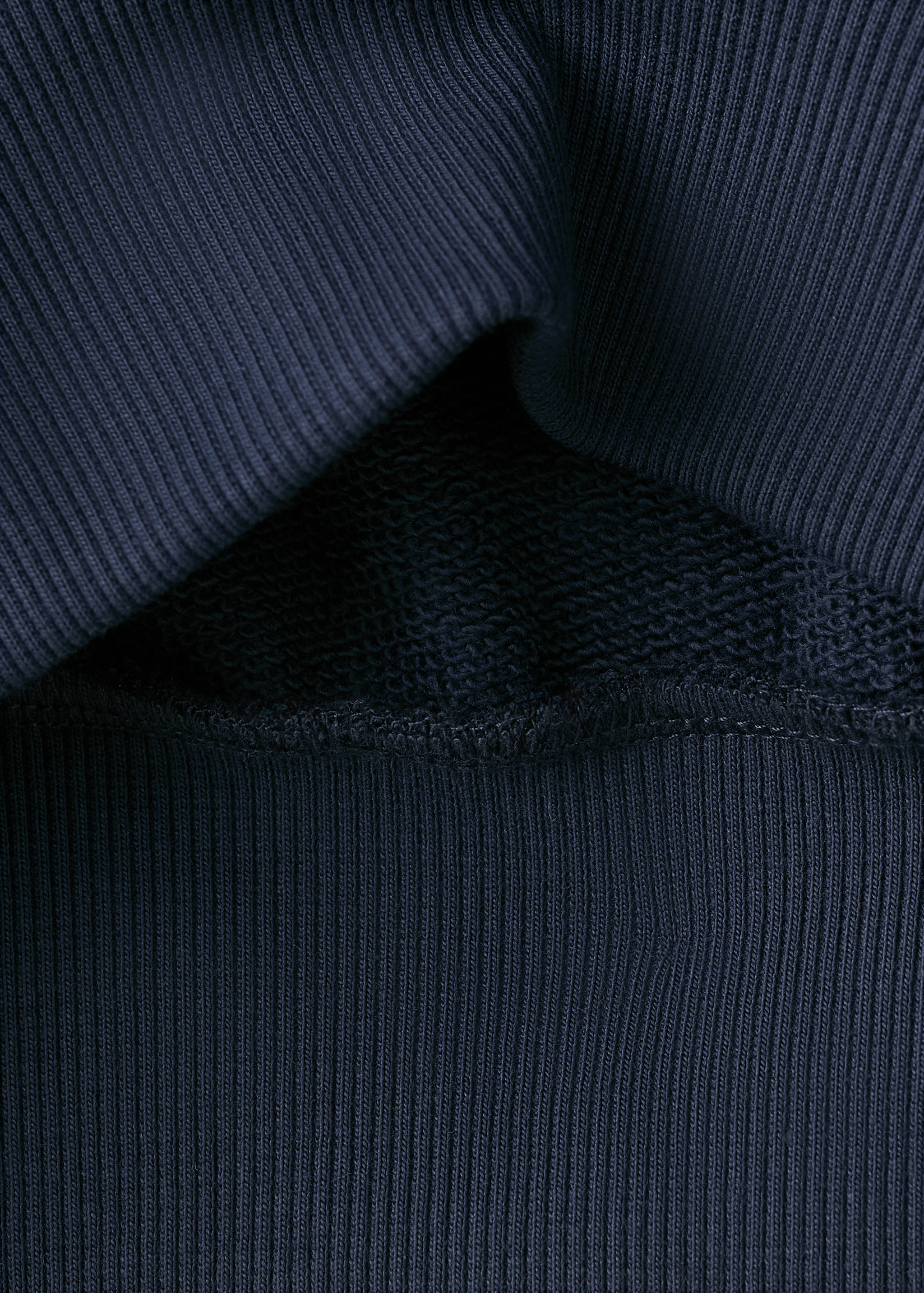 Sweat coton inscription brodée - Détail de l'article 0