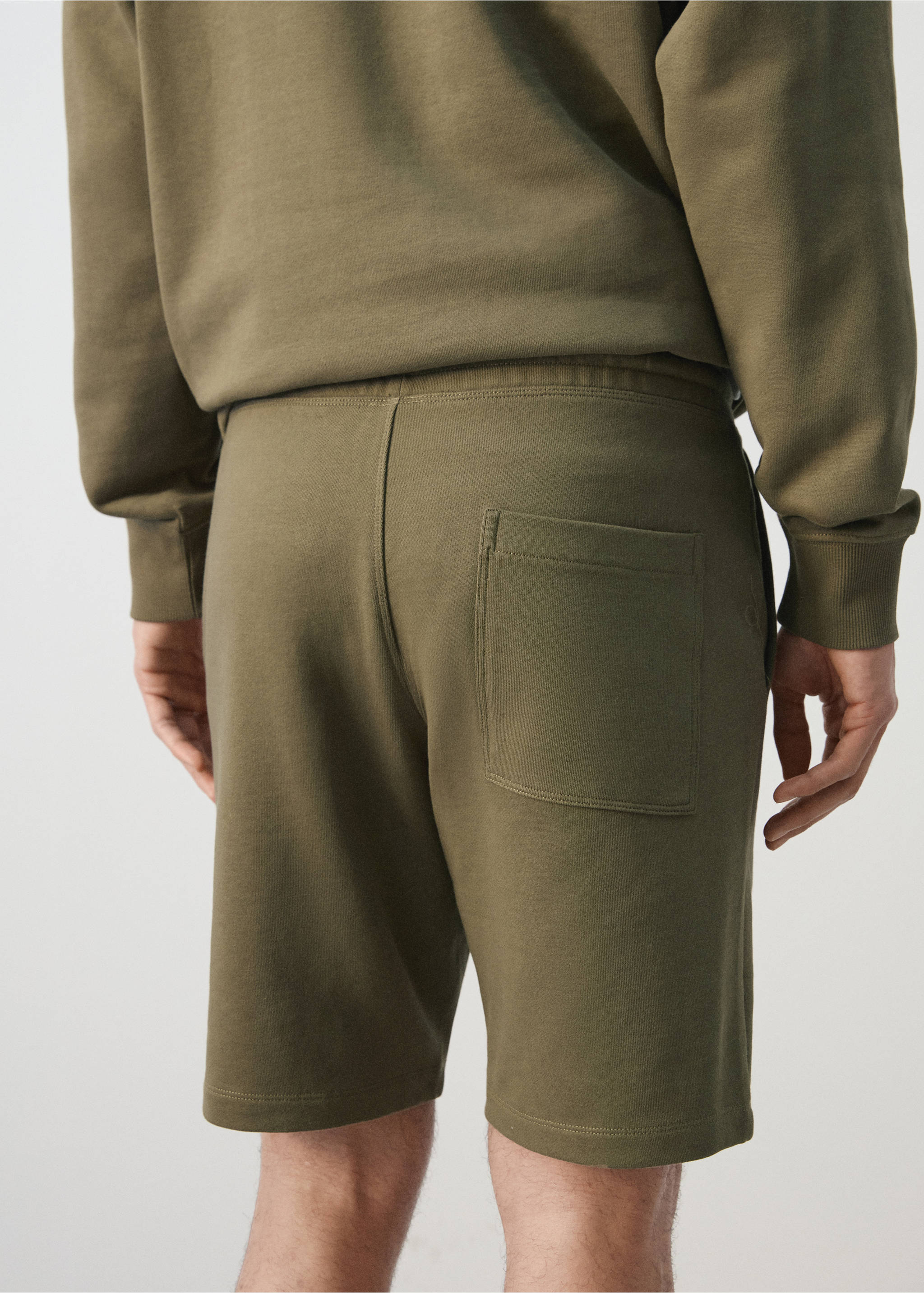 Bermudas jogger 100% algodón - Detalle del artículo 6, Verde oscuro. Ref: 27055964-00.