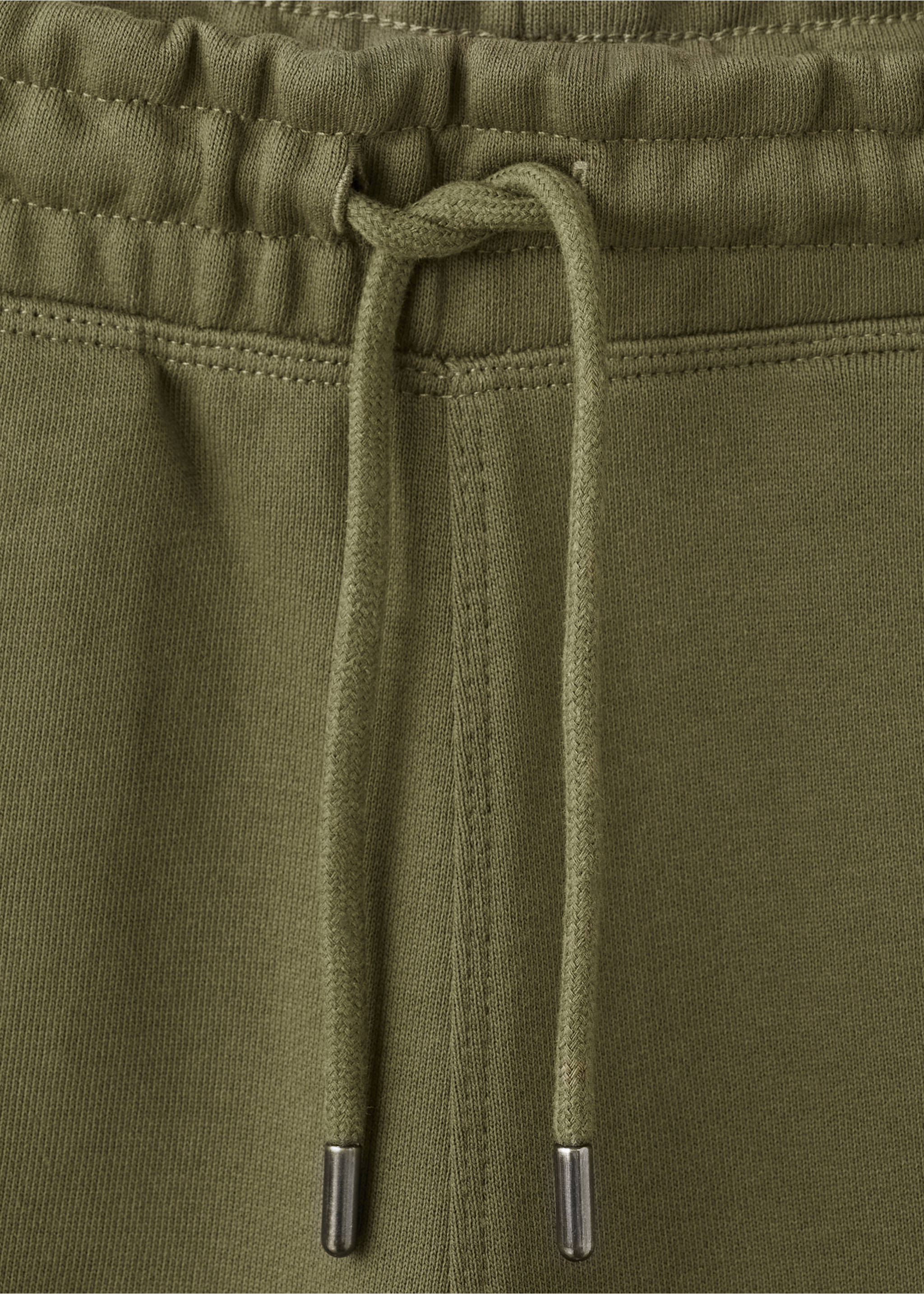 Bermuda jogger 100 % coton - Détail de l'article 8, Vert foncé. Ref: 27055964-00.