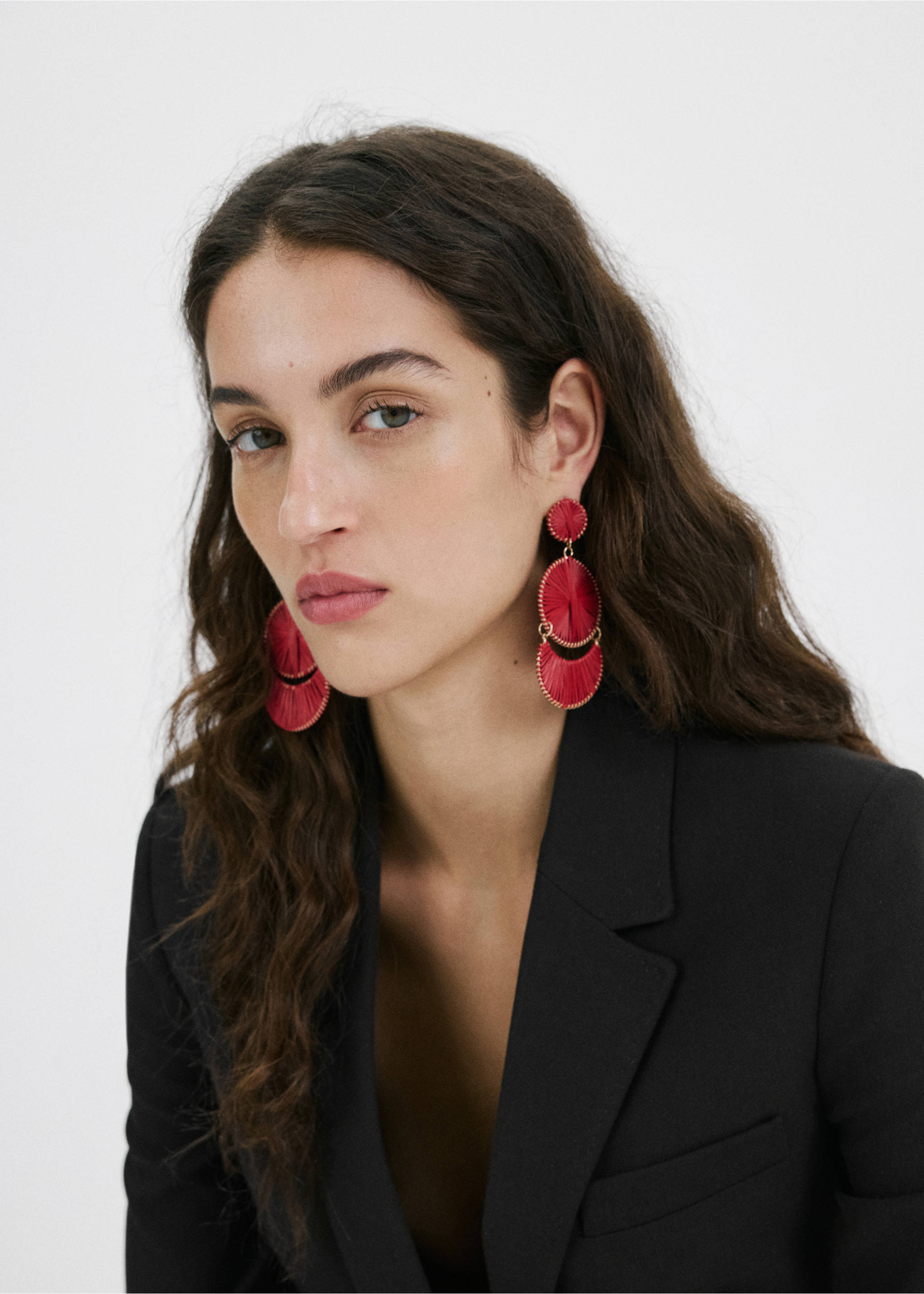 Ohrhänger mit rundem Design - Allgemeine Ansicht, Rot. Ref: 27055965-00.