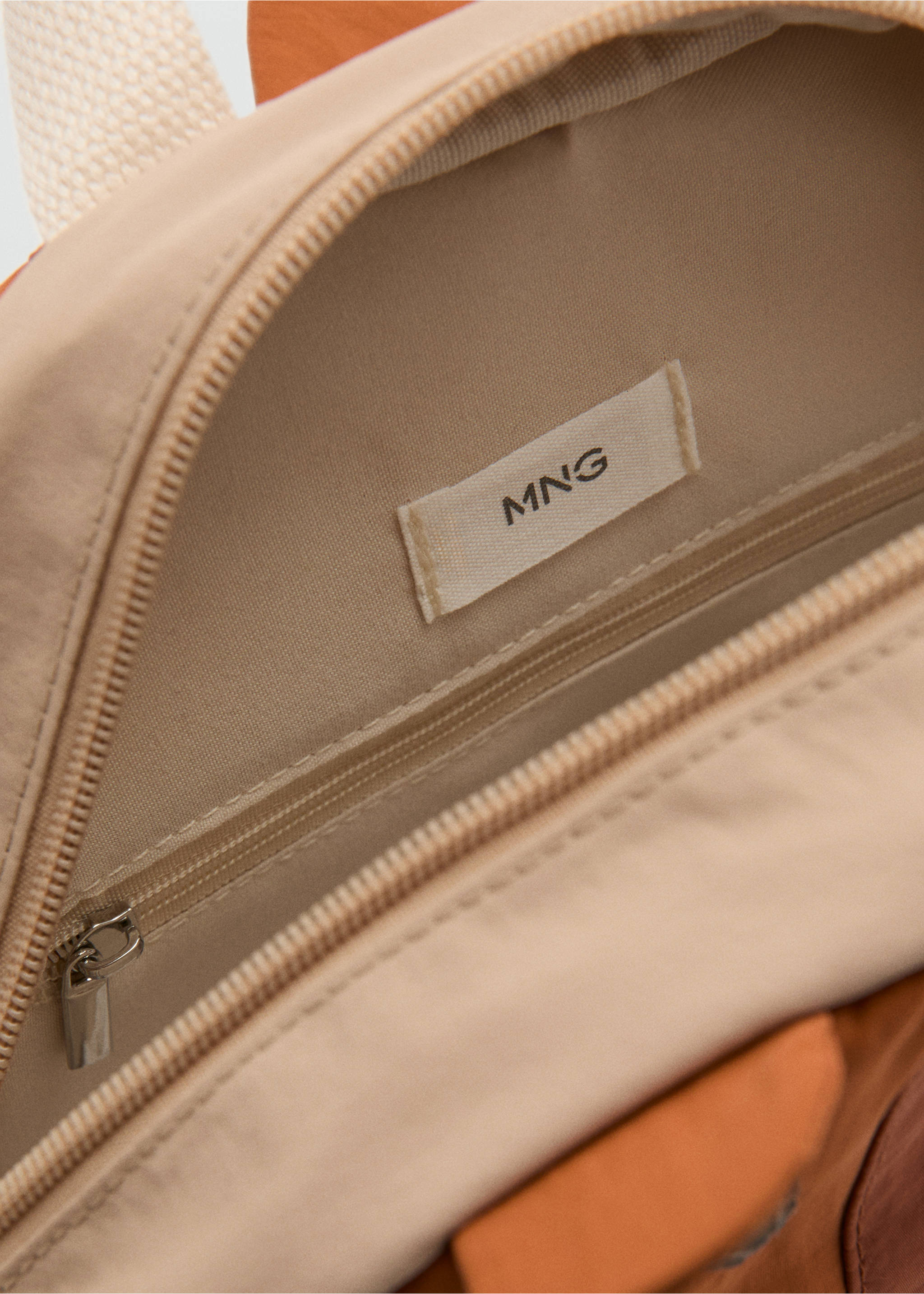 Mochila tigre - Detalle del artículo 2, Arena. Ref: 27055981-00.