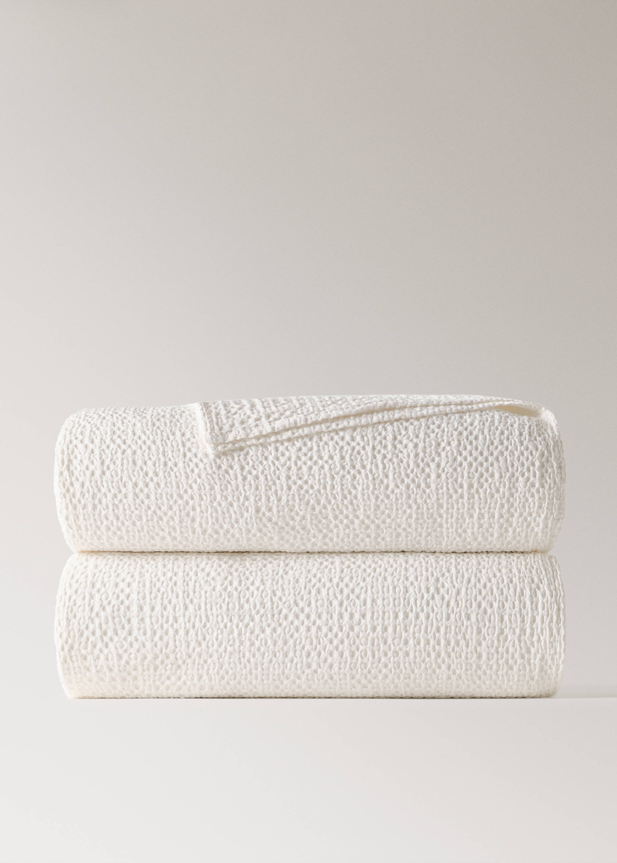 Waffle cotton garment-dyed bedspread 180/200 cm - Article without model