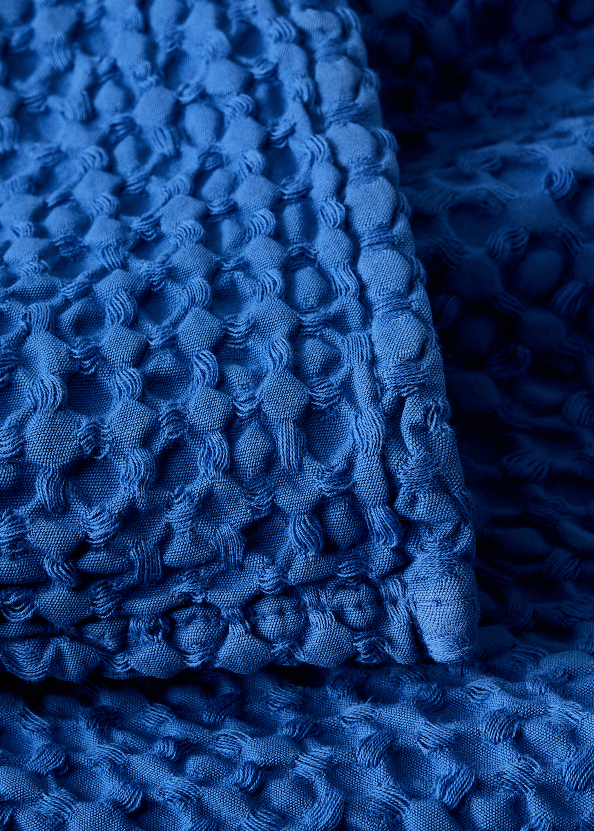Waffle cotton garment-dyed bedspread 180/200 cm - Details of the article 1