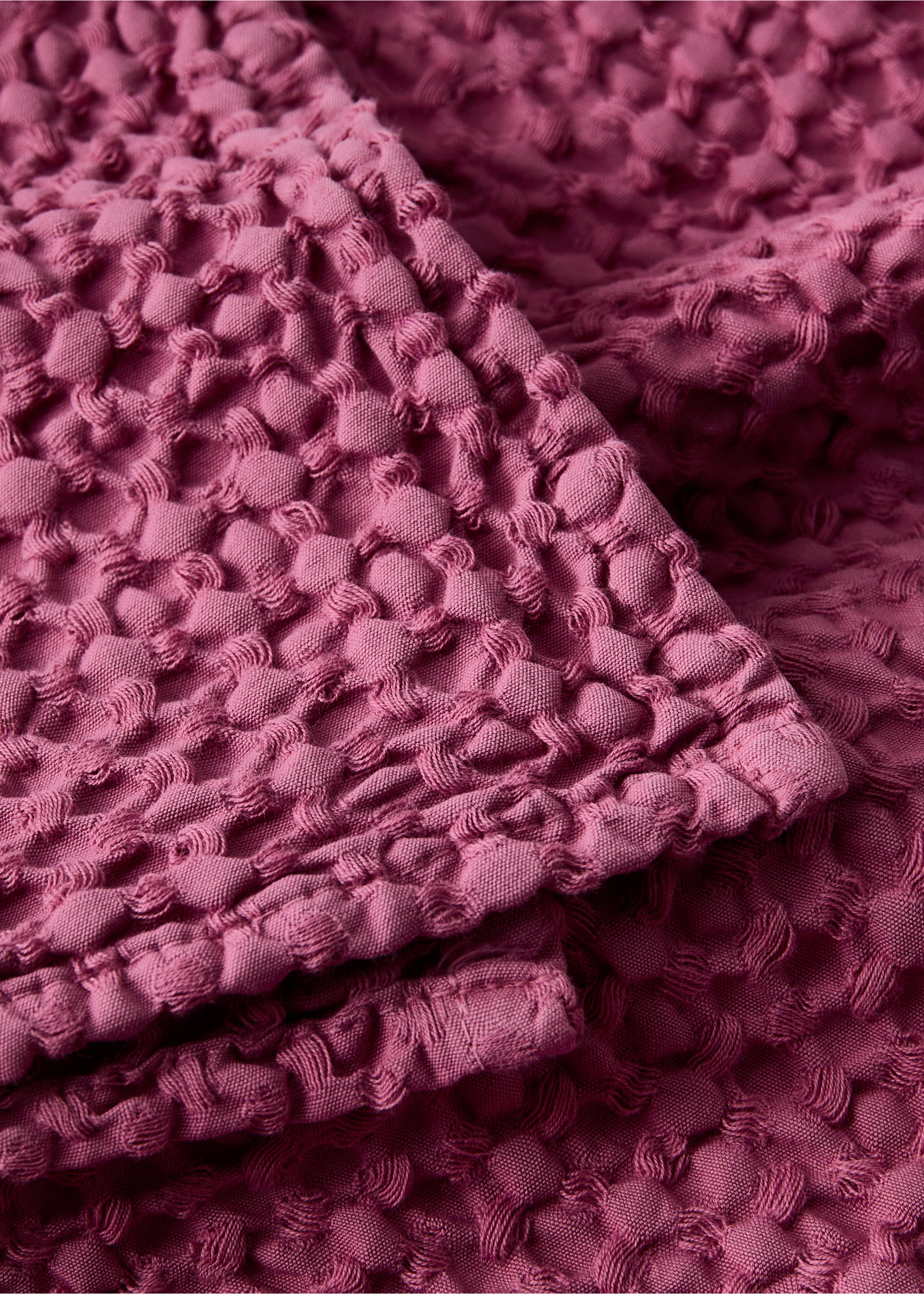 Trapunta cotone waffle garment dye letto 180/200 cm - Dettaglio dell'articolo 1, Rosa geranio. Ref: 27055991-00.