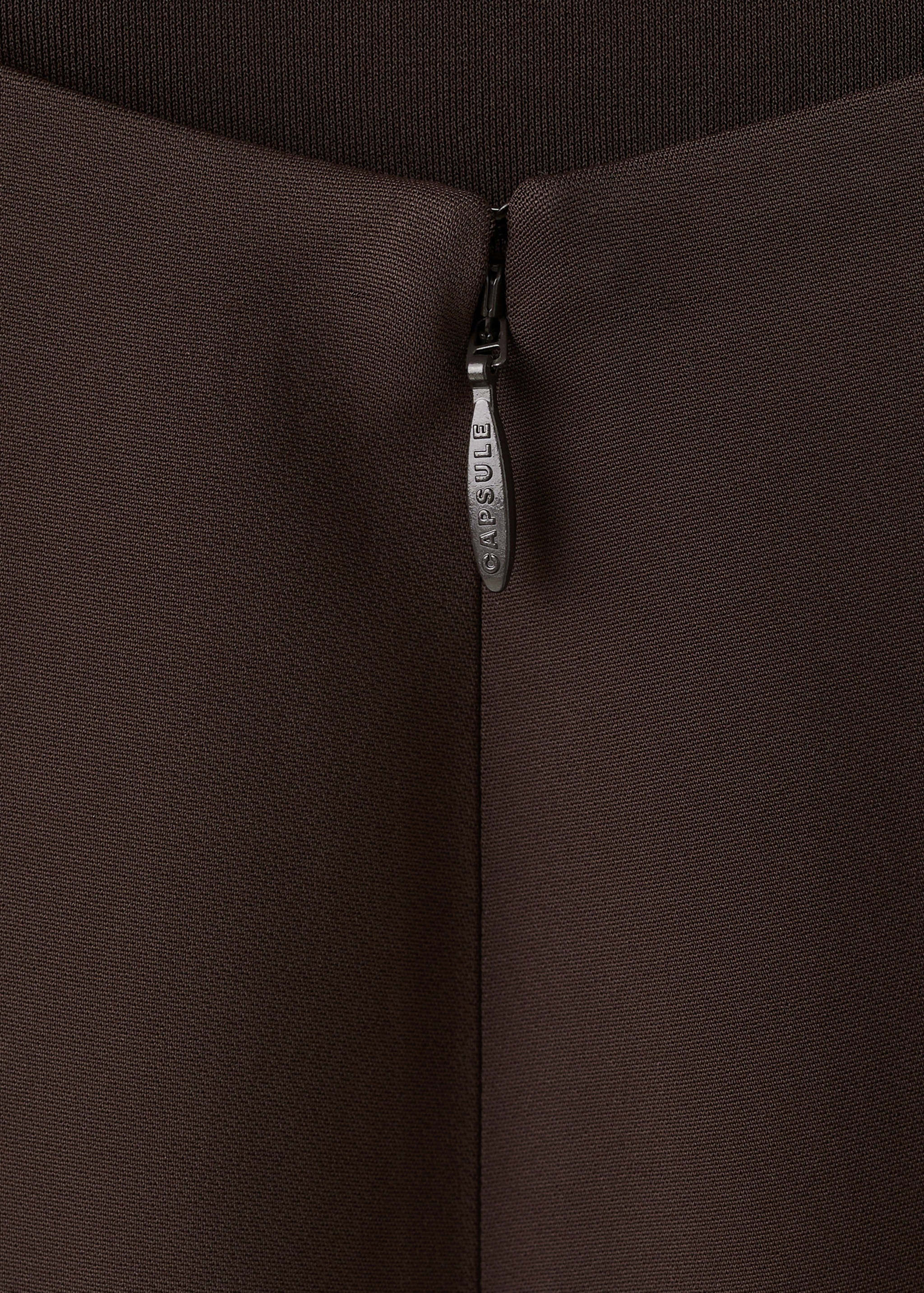 Long dress with open back - Détail de l'article 8