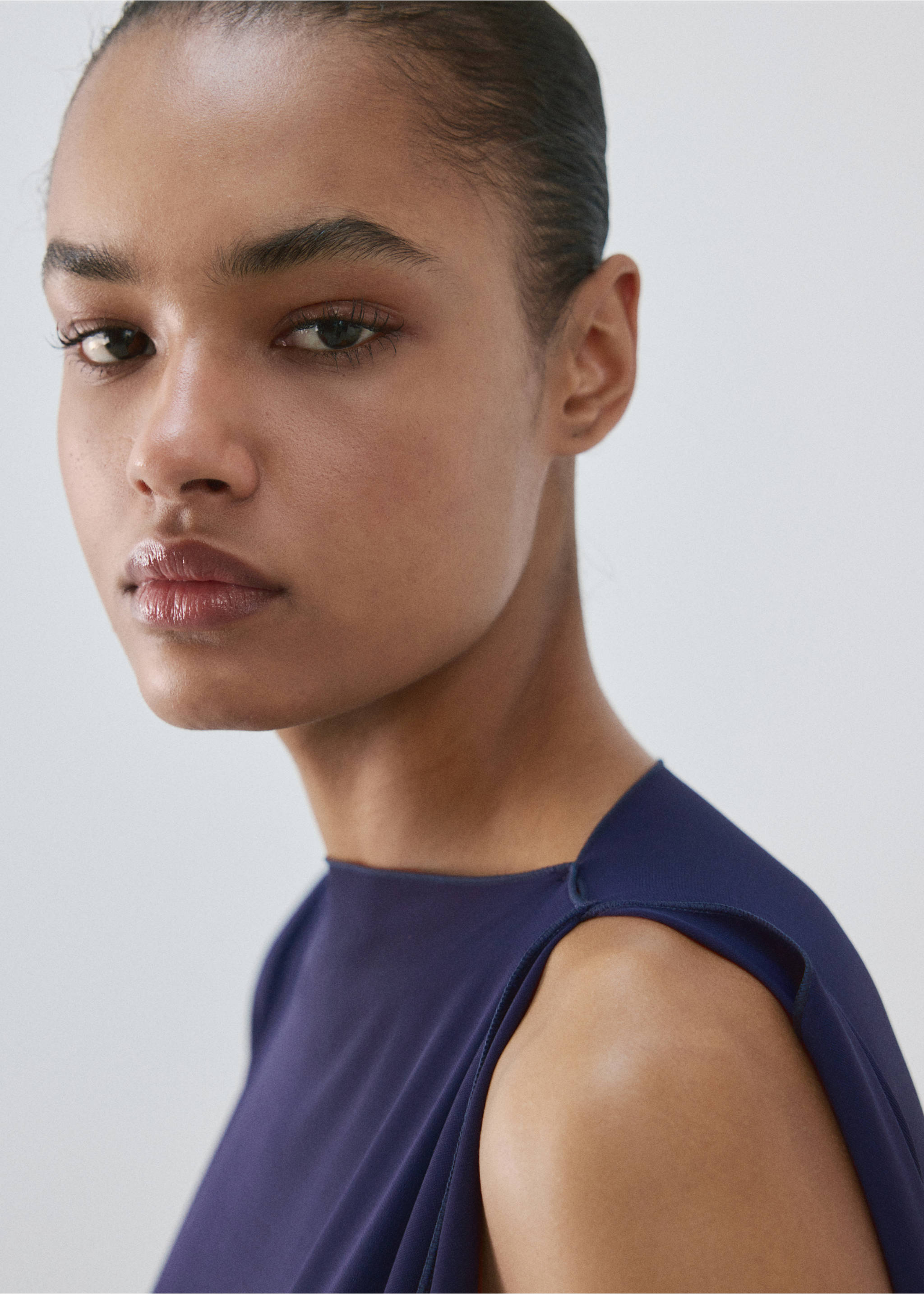 Caftan with frill detail - Details of the article 1, Blue. Ref: 27055995-00.