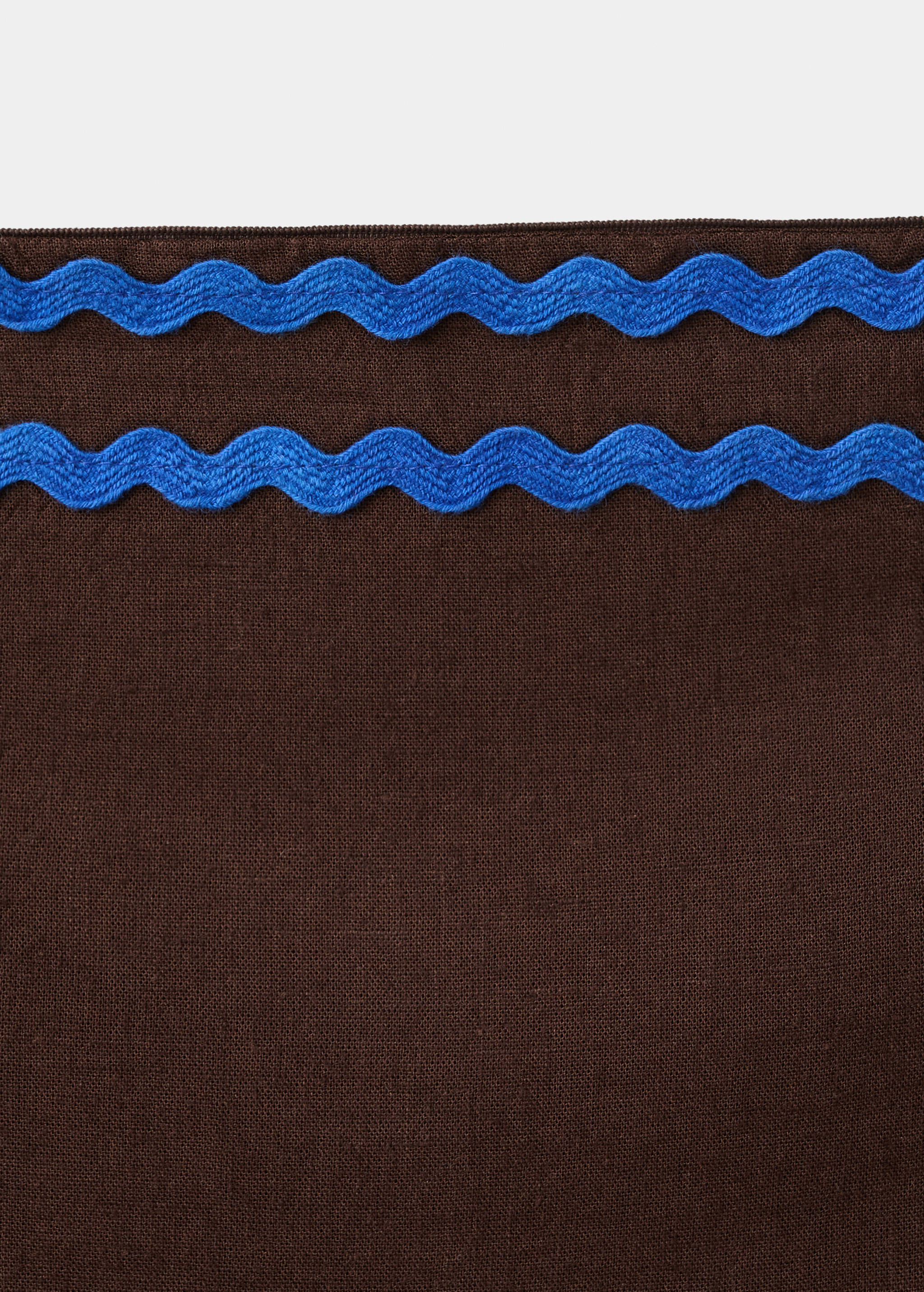 Top bandeau detalls contrast - Detall de l'article 8