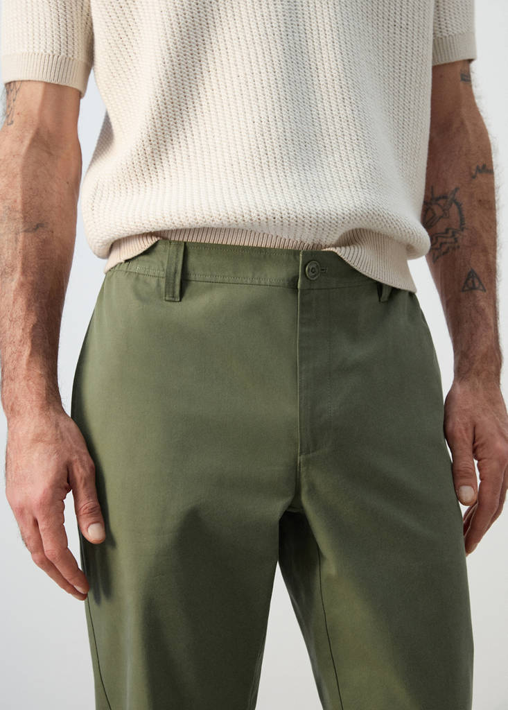 Regular-fit chino trousers — Forest Green