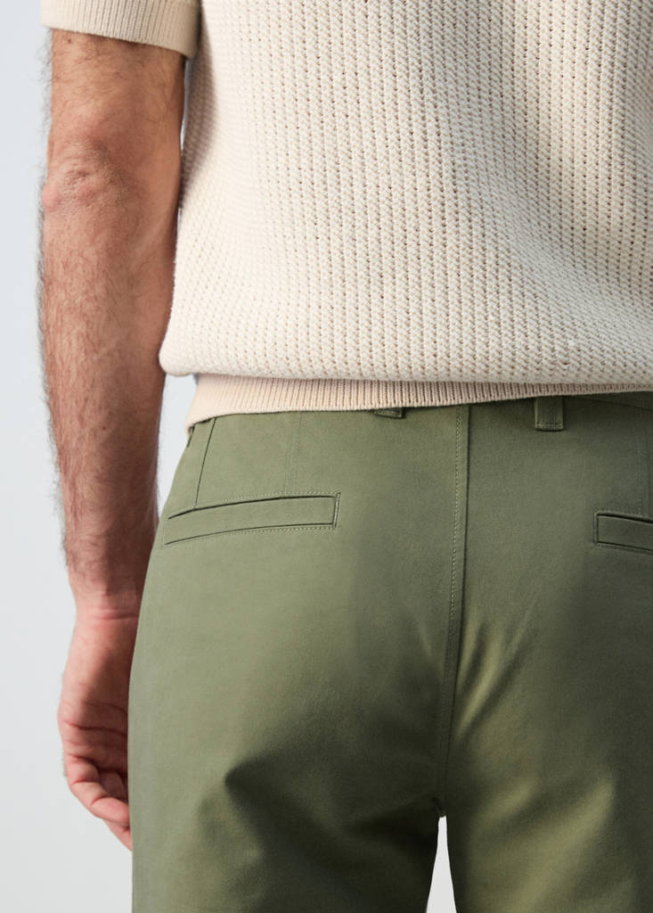 Regular-fit chino trousers — Forest Green