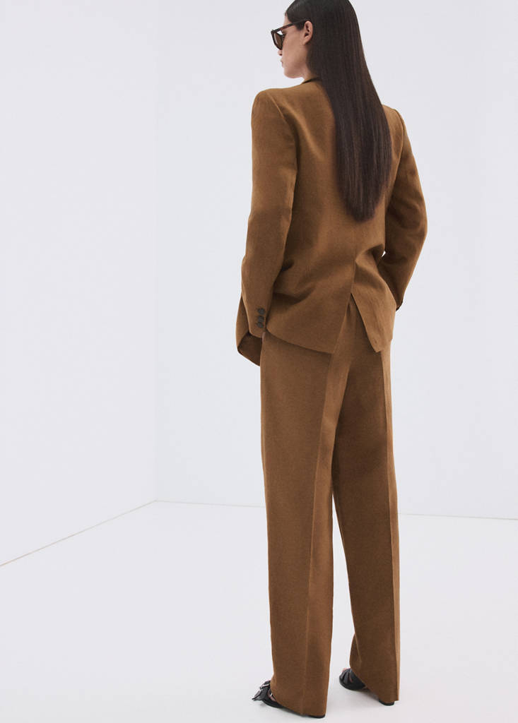 Linen suit trousers with elastic waistband — Caramel