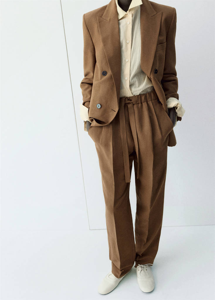 Linen suit trousers with elastic waistband — Caramel