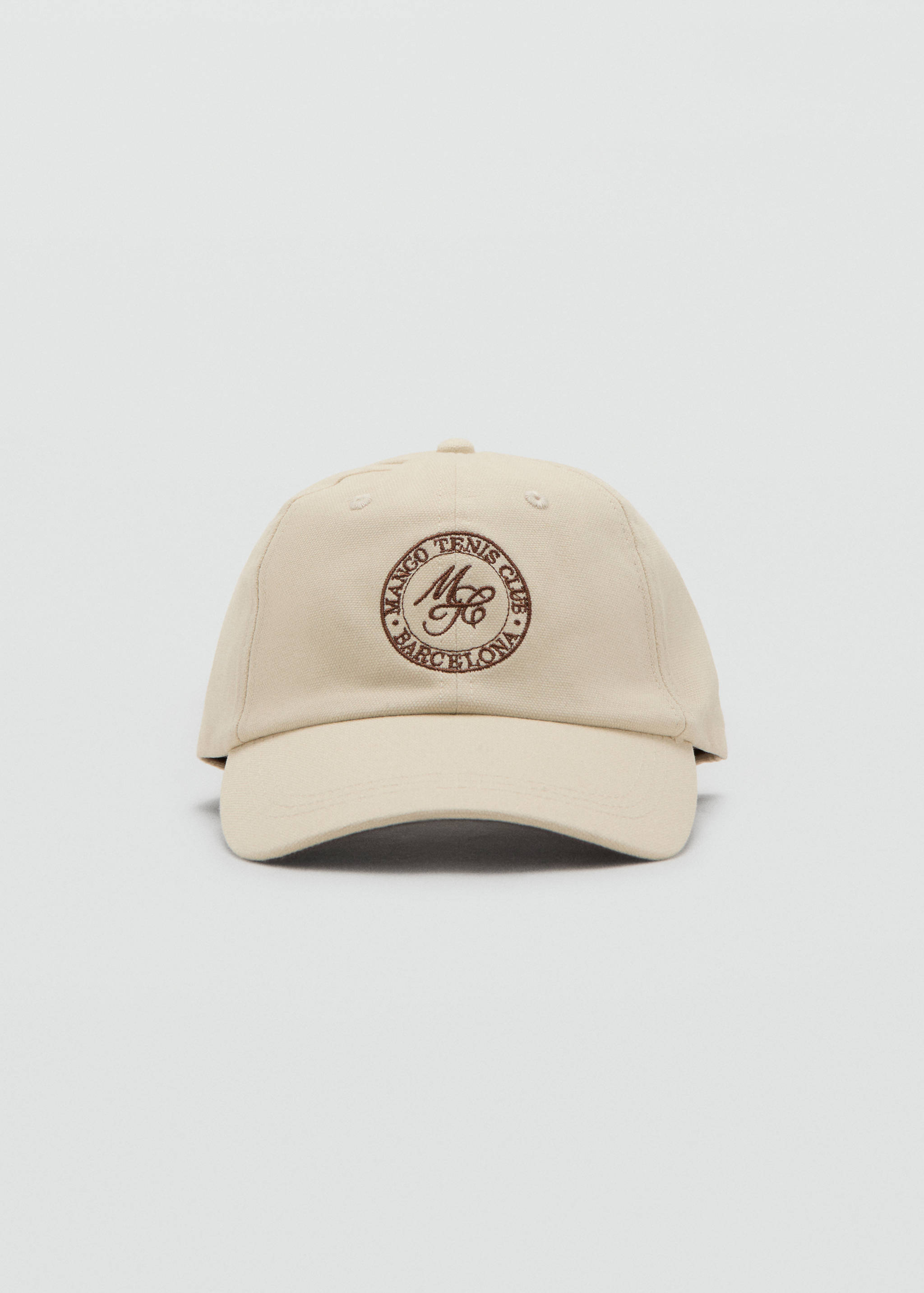 Casquette visière contrastante - Plan moyen