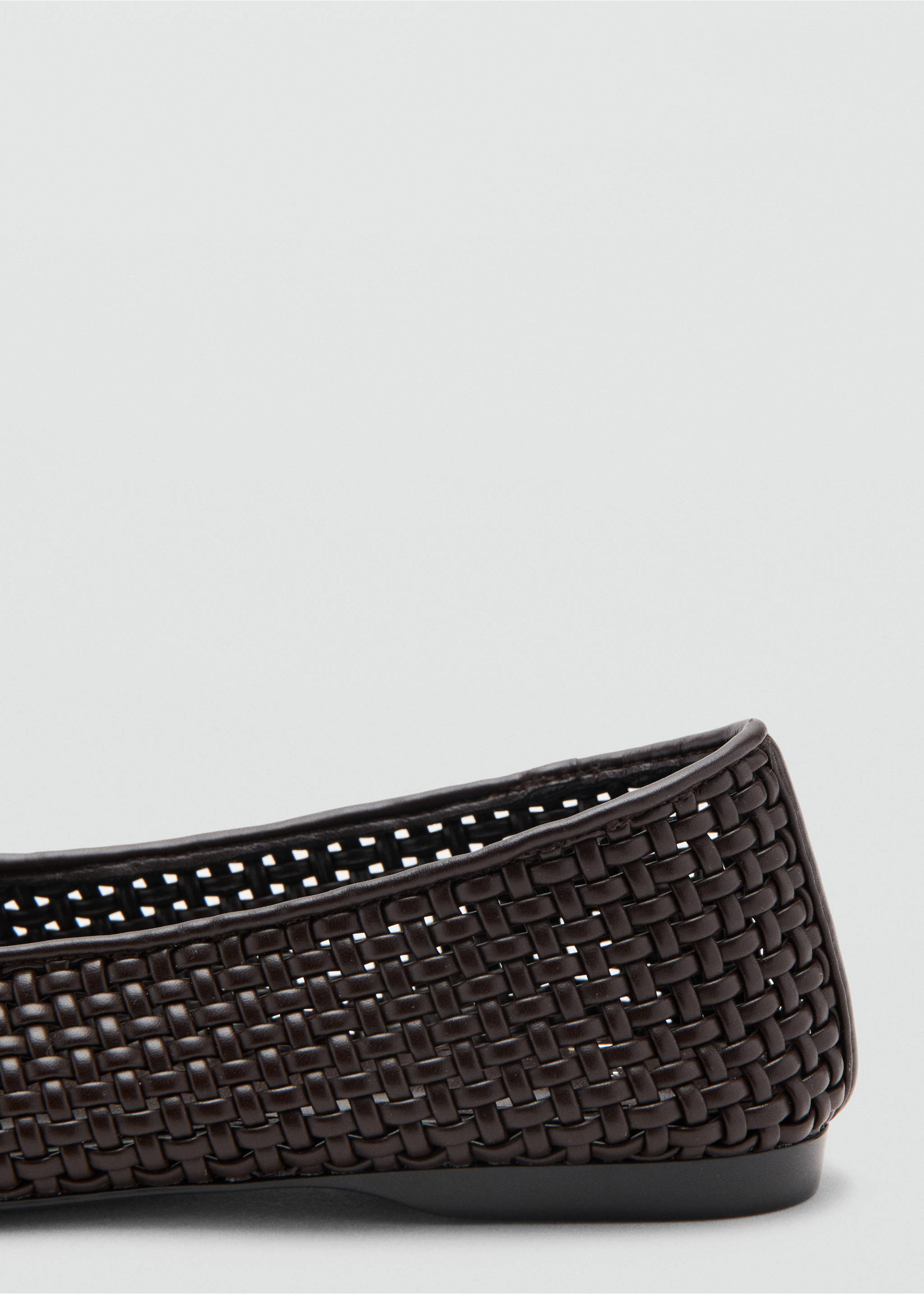 Braided ballerina flat - Details of the article 1, Chocolate. Ref: 27057136-00.