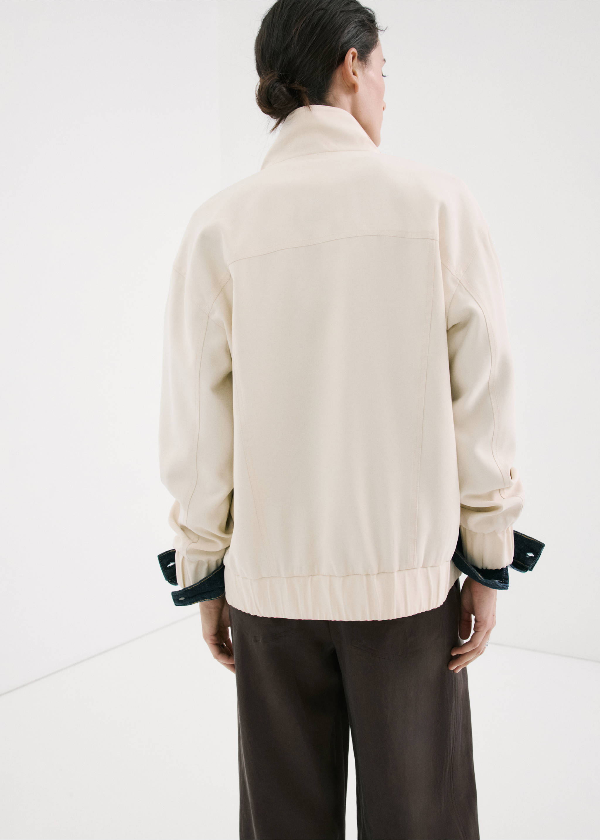 Oversize jacket with pockets - Reverse of the article, Ecru. Ref: 27057139-00.