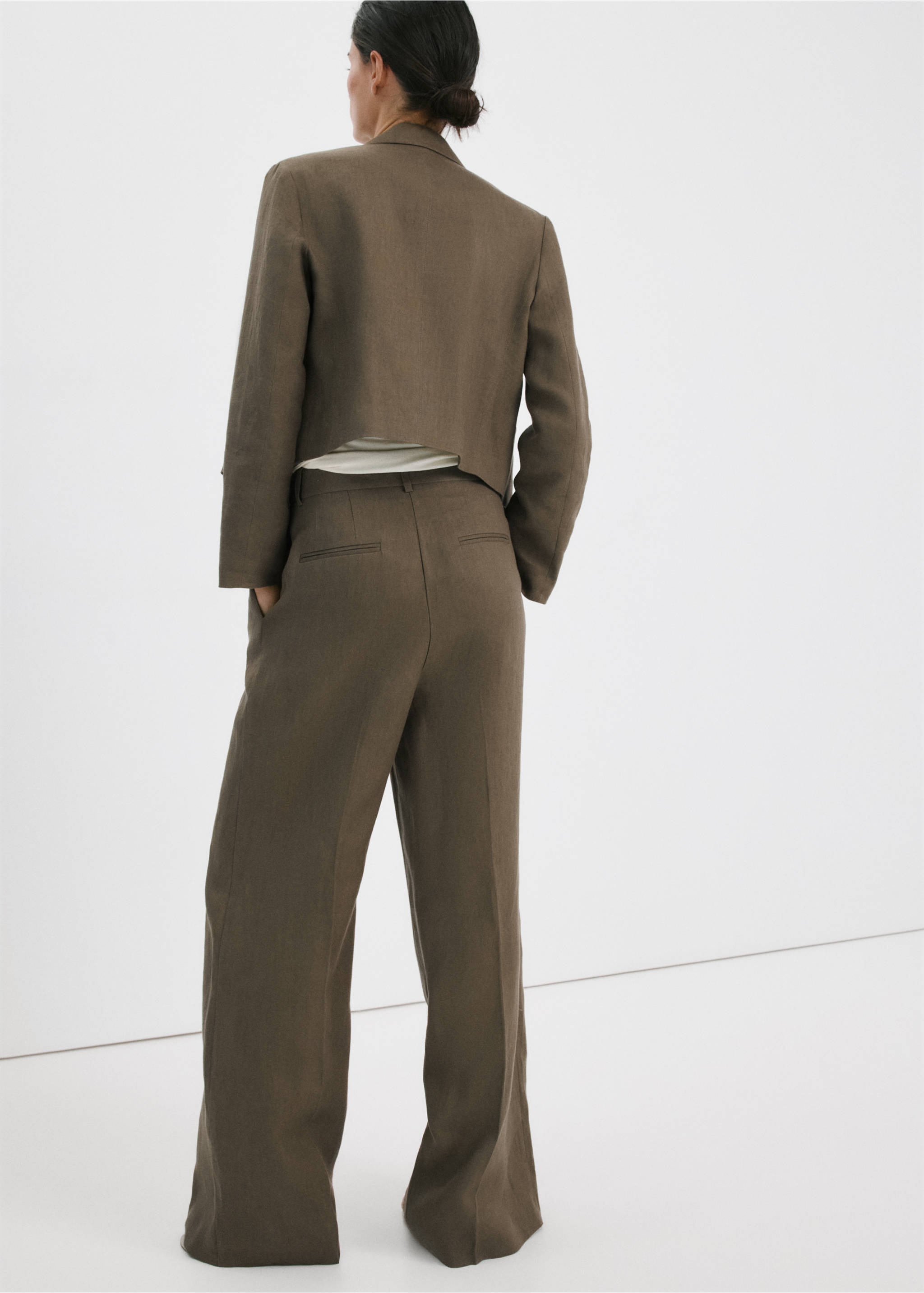 Straight linen-blend trousers - Reverse of the article, Khaki. Ref: 27057142-00.