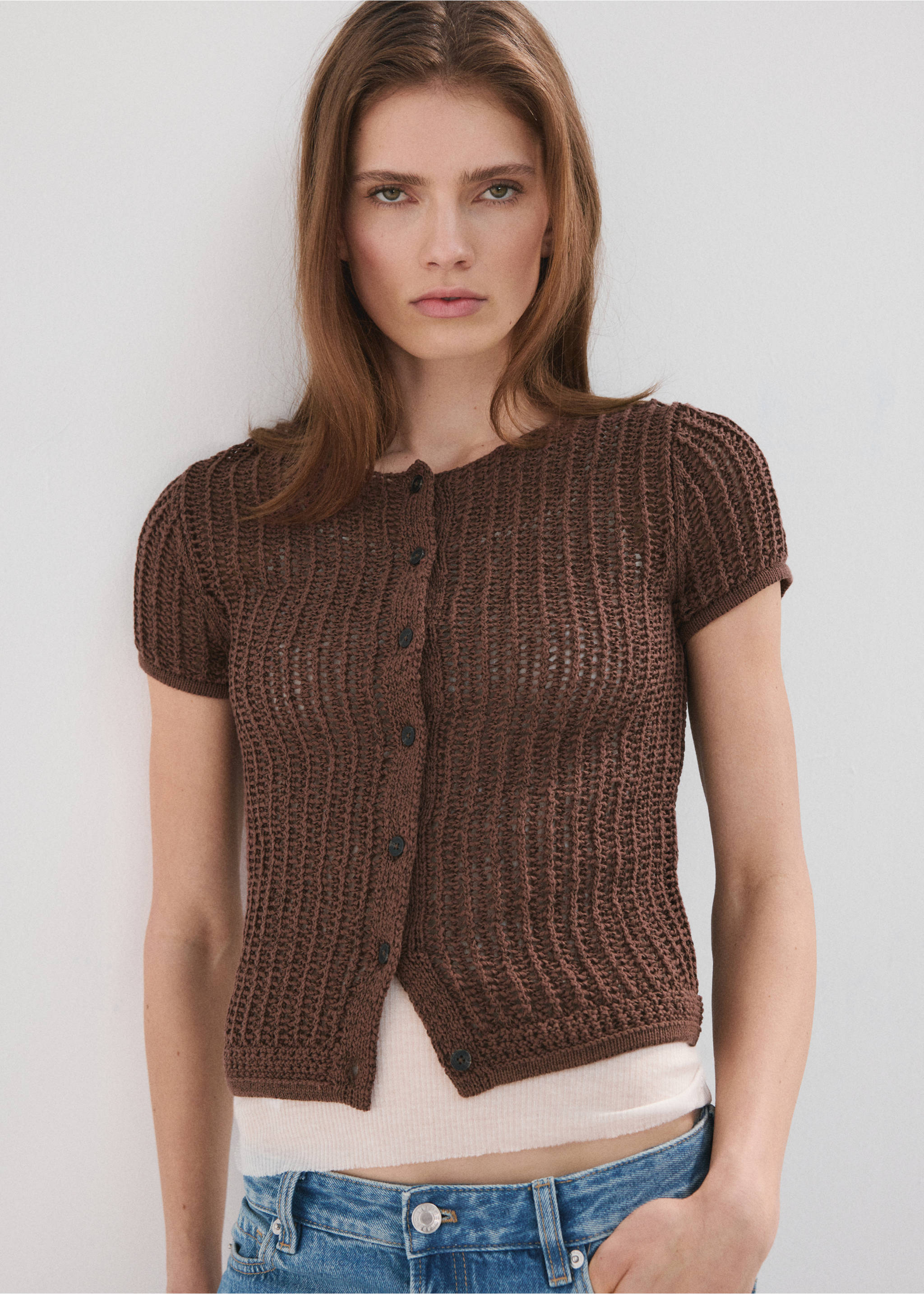 Cardigan crochet manches courtes - Plan moyen, Chocolat. Ref: 27057143-00.