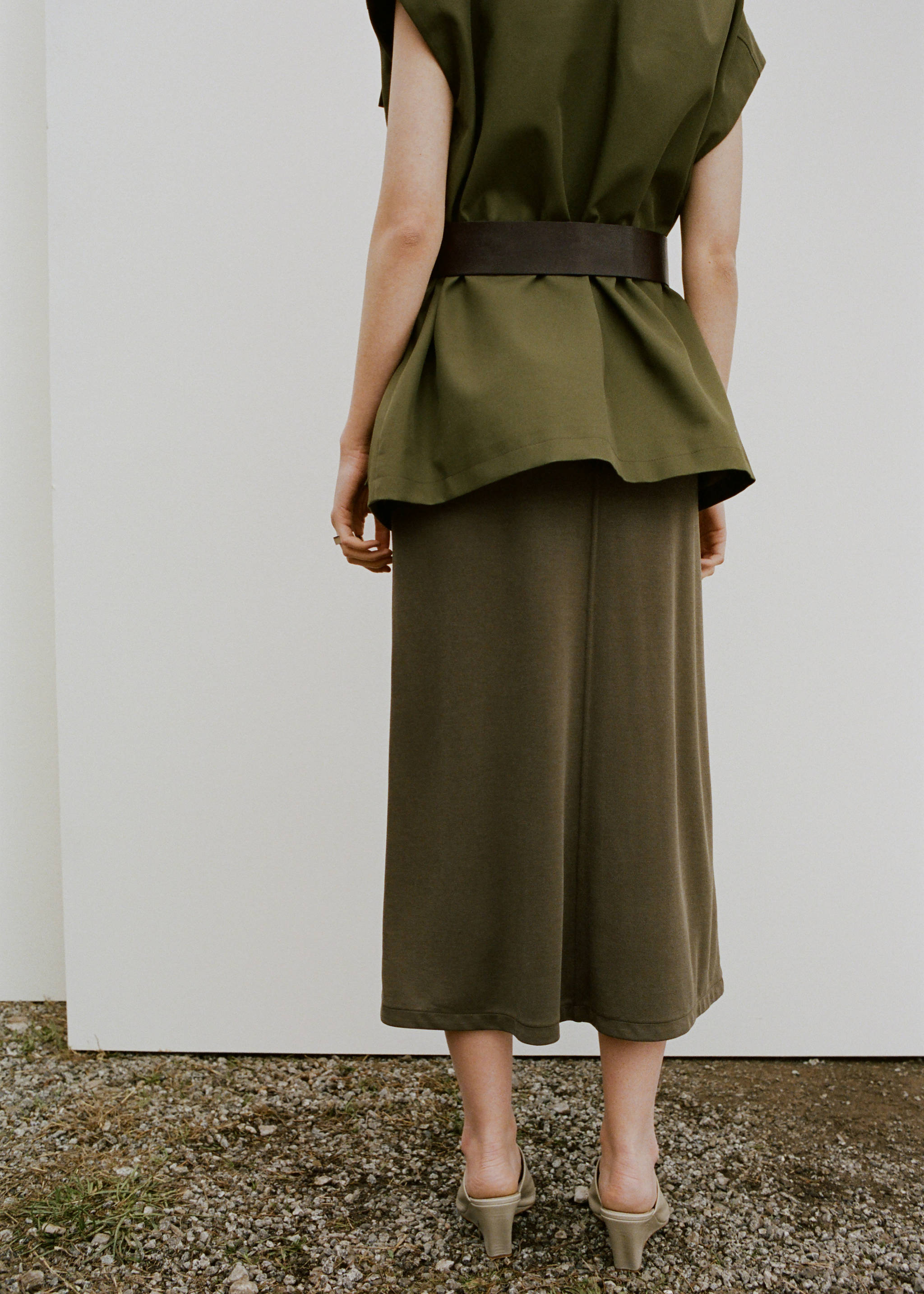 تنورة مستقيمة مودال - الجهة الخلفية للمنتج, أسمر ضارب إلى الصفرة. Ref: 27057149-00.