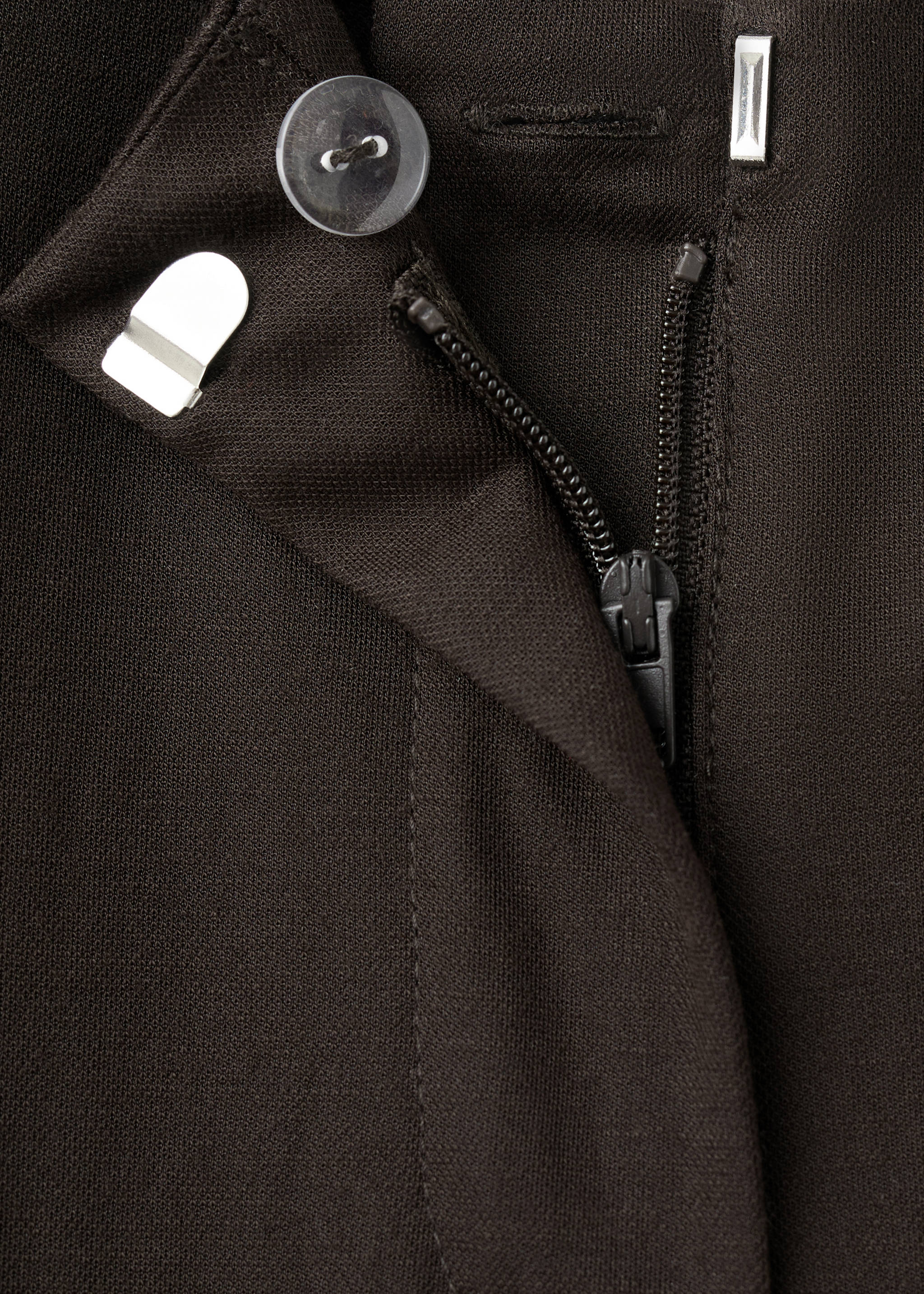 Straight mid-rise trousers - Details of the article 8