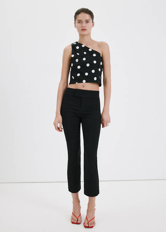 Puantiye desenli asimetrik bluz