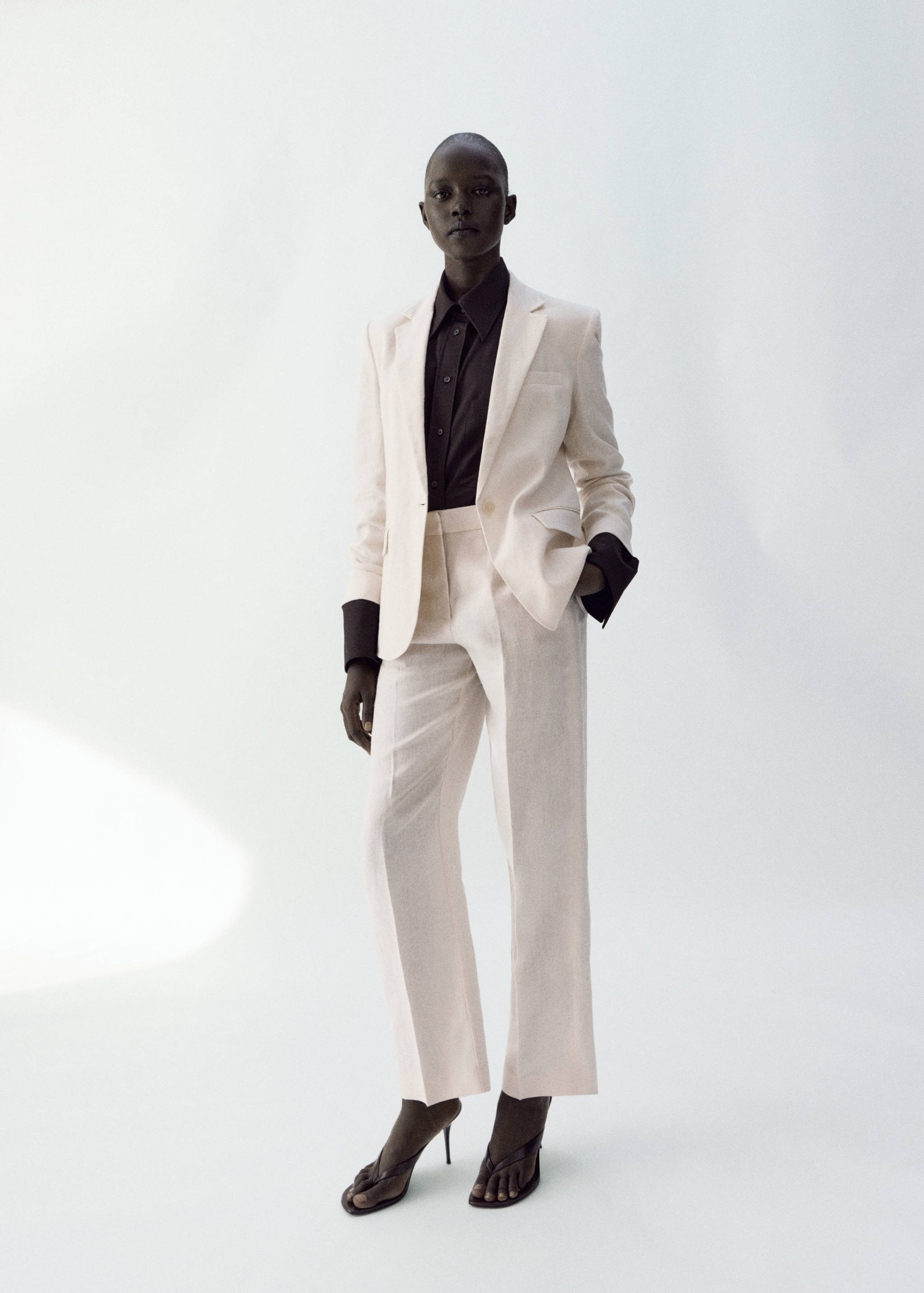 Linen suit jacket - General plane