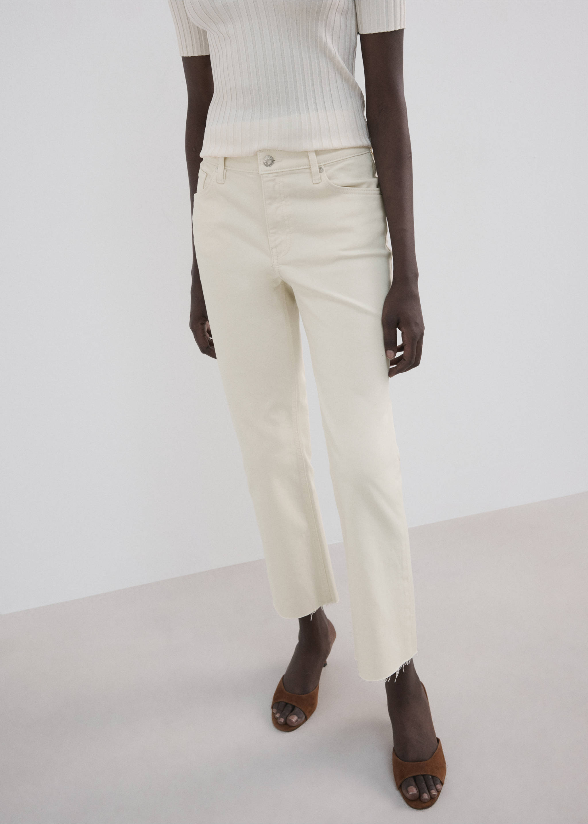 Mid-rise flared jeans - Medium plane, Ecru. Ref: 27057160-00.