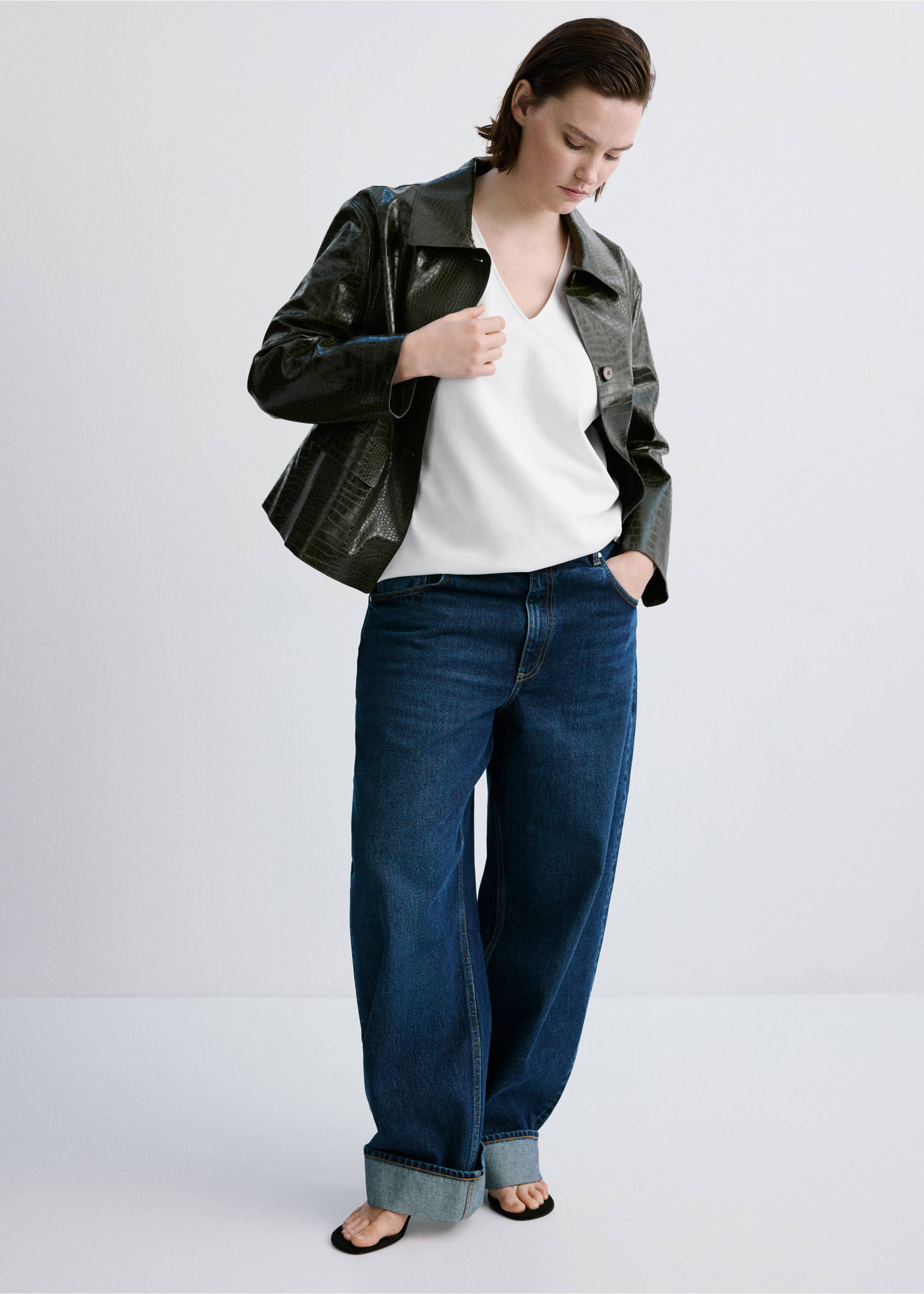 Tricou bumbac cu decolteu în V - Detaliu al articolului 3, Alb. Ref: 27057164-00.