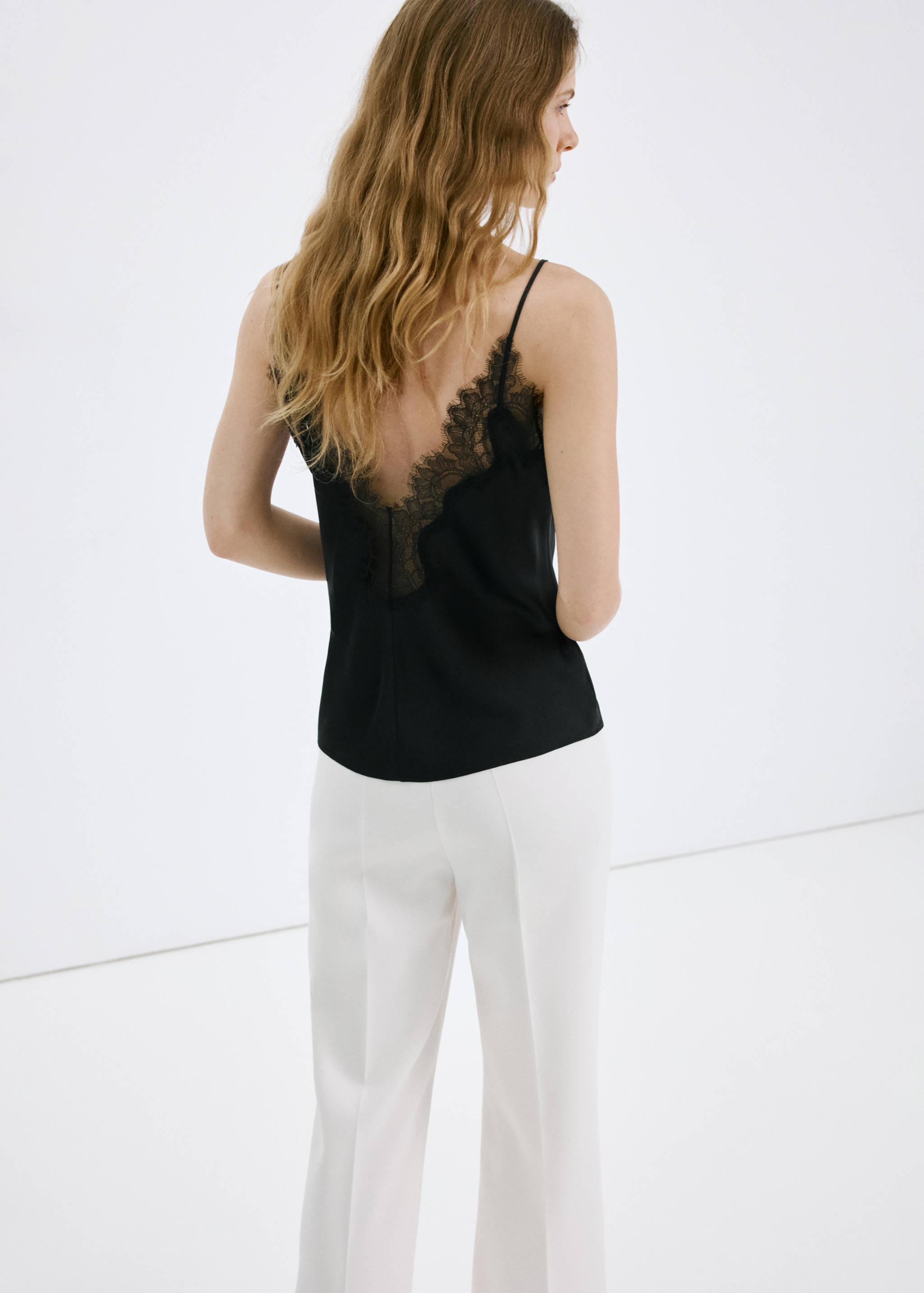 Top style lingerie col dentelle - Verso de l’article