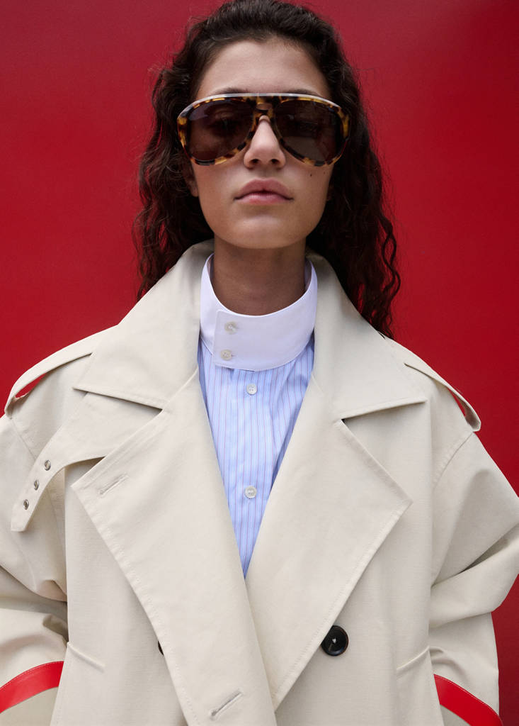 Funnel neck buckle trench — Beige