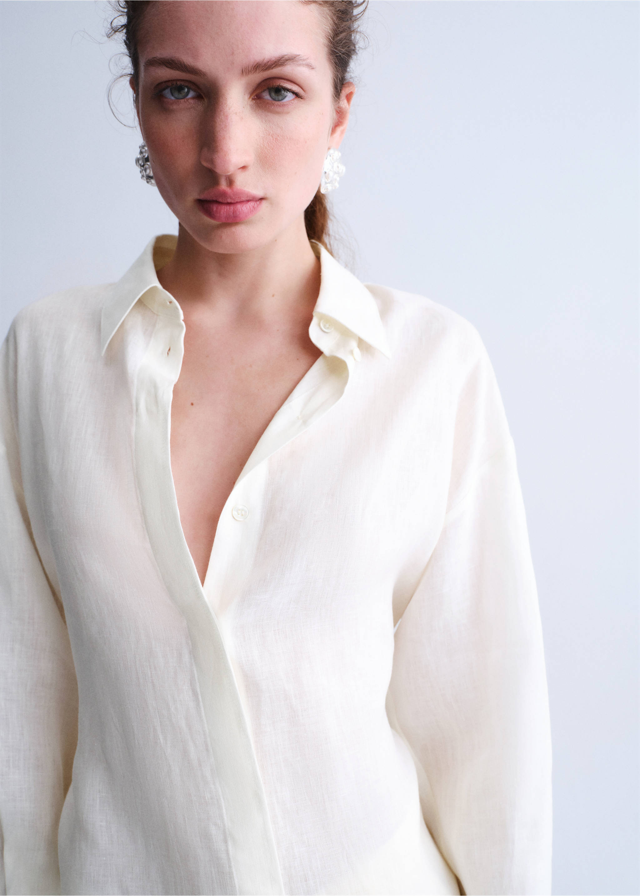 Linen tie blouse - Details of the article 1, Off White. Ref: 27057794-00.